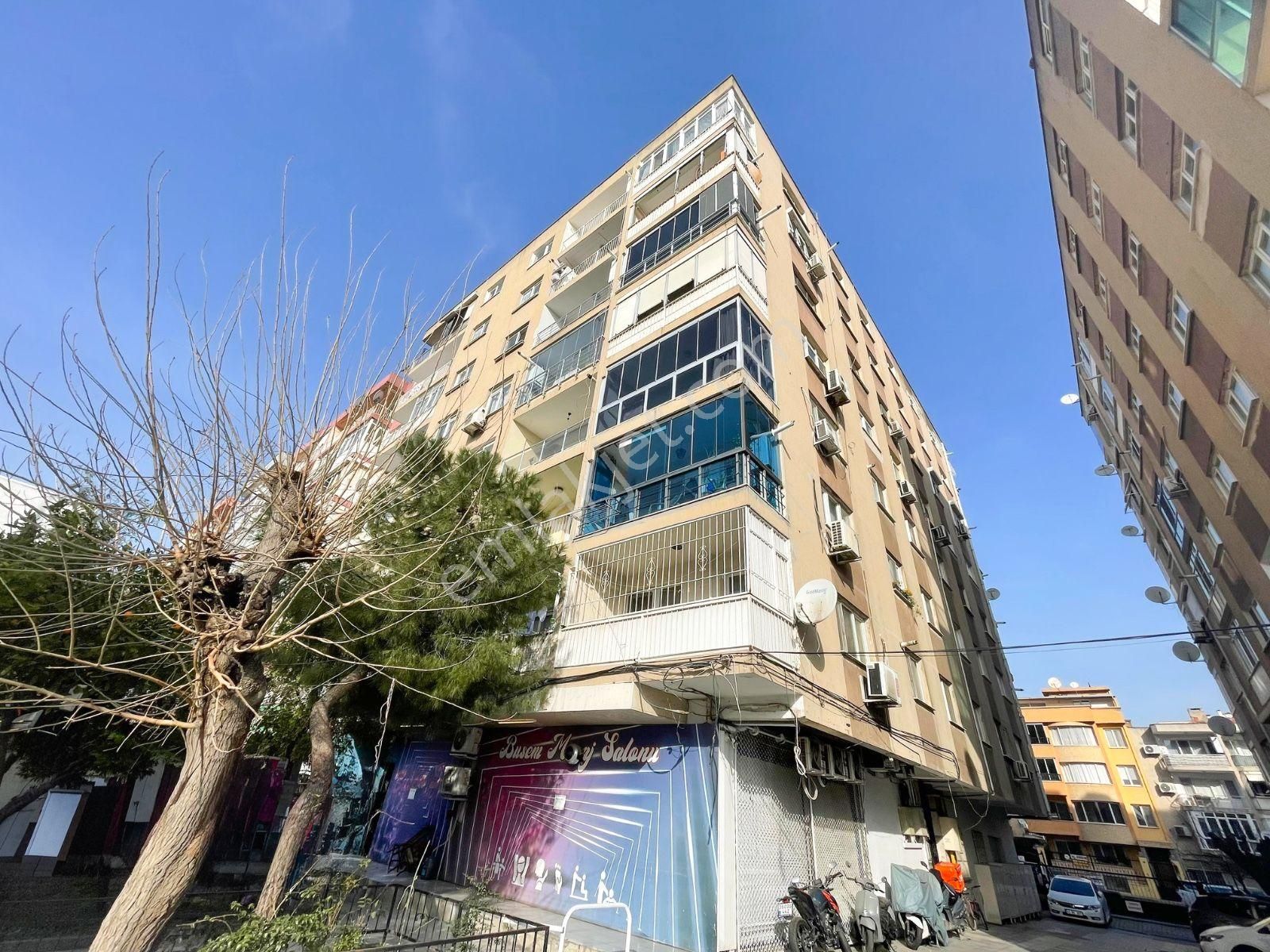 Bornova Ankara Caddesi Üzerinde 3+1 Kiralık Daire