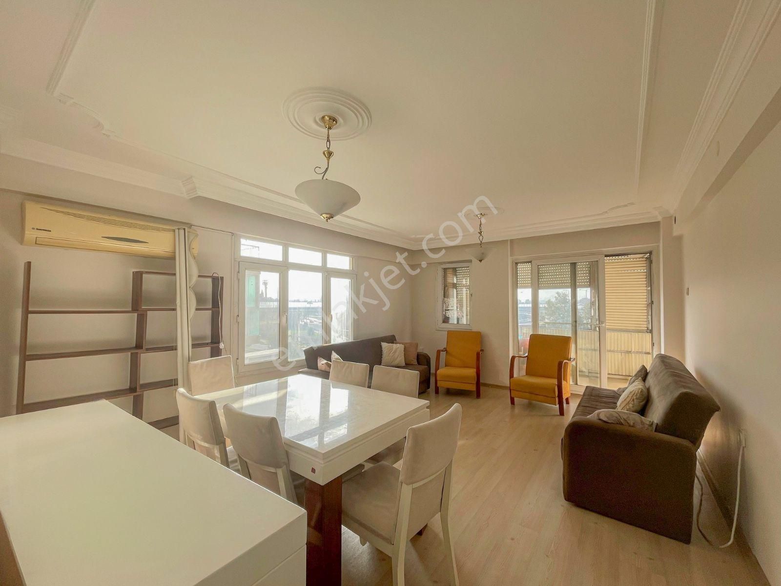 Bornova Ankara Caddesi Üzerinde 3+1 Kiralık Daire - Görsel 2