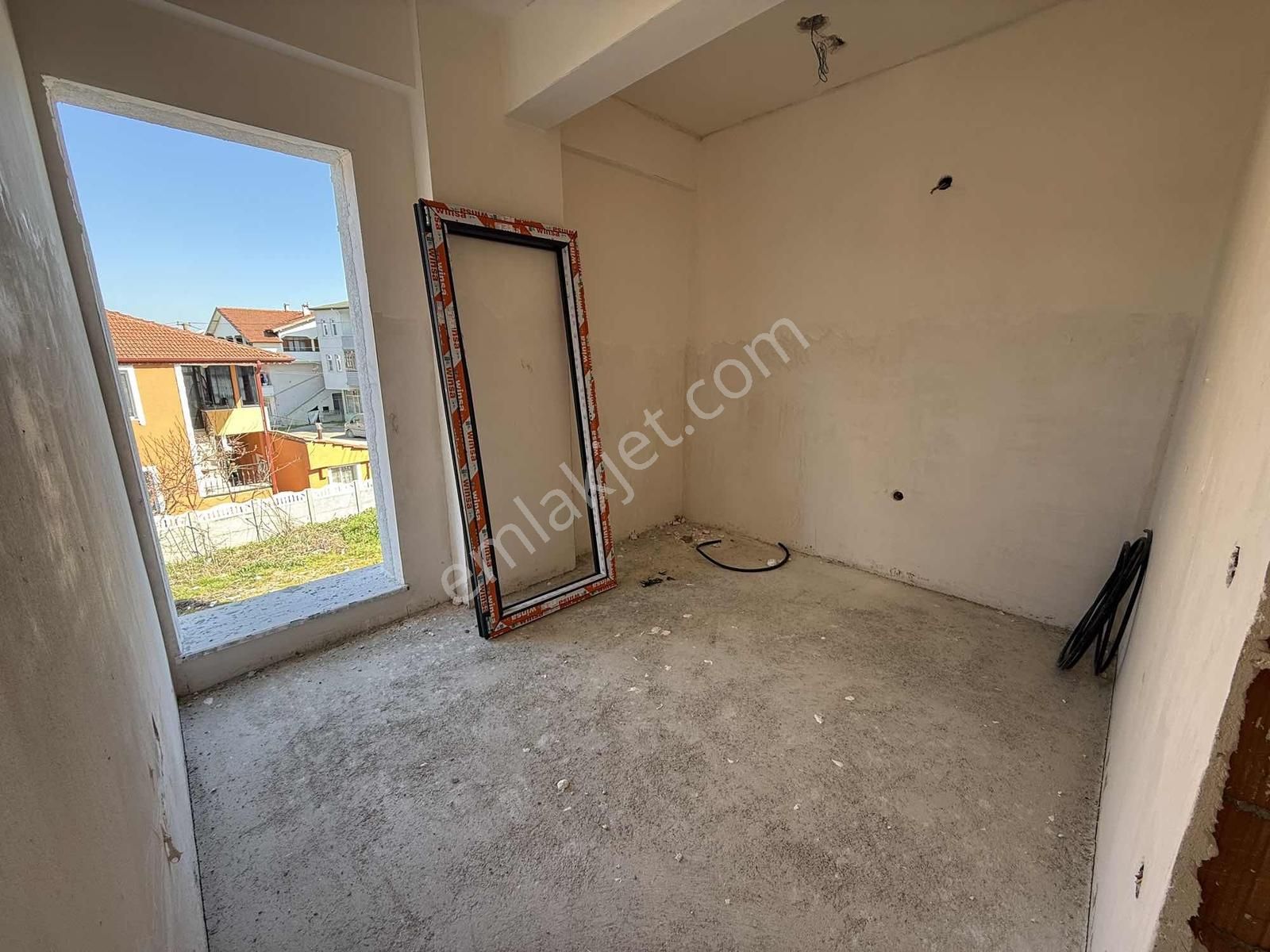 Ömer İnan Remax Hür Erenler 2+1 Güney Cephe Site İçi Lüx Daire - Görsel 8
