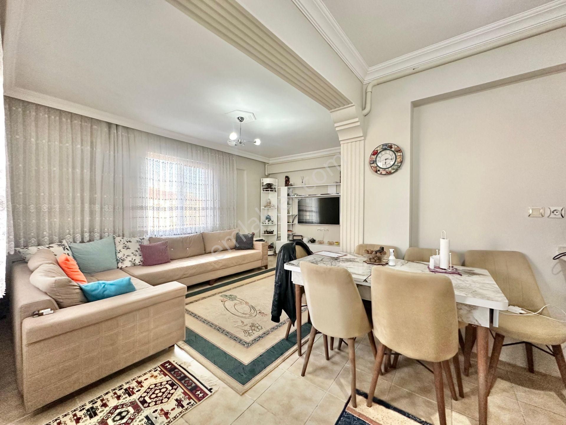 ꧁yetkili Ay Emlaktan꧁akçay'da Denize Yakın Ayrı Mutfaklı Kombili Satılık 3+1 Geniş Masrafsız Daire - Görsel 6