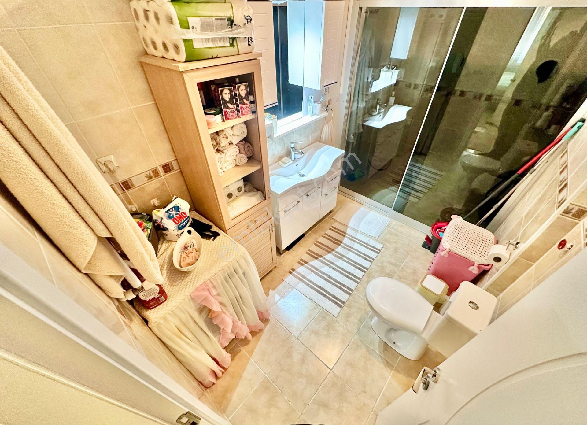 ꧁yetkili Ay Emlaktan꧁akçay'da Denize Yakın Ayrı Mutfaklı Kombili Satılık 3+1 Geniş Masrafsız Daire - Görsel 16