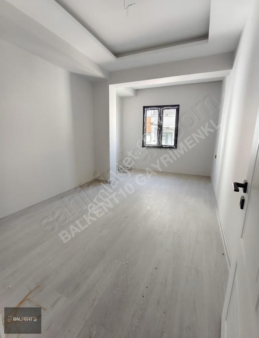 Karesi'de Köşe Sıfır 4+1 Dublex Daire - Görsel 4
