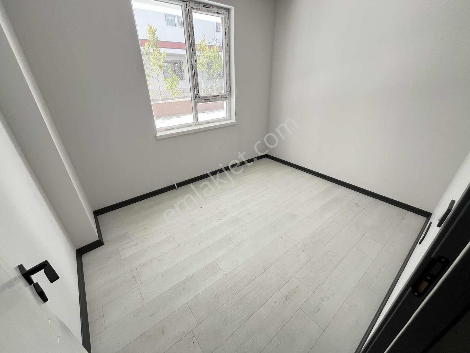 3+1 100m2 Vestiyerli Duşakabinli Geniş Ferah Fırsat Dairesi.. - Görsel 21