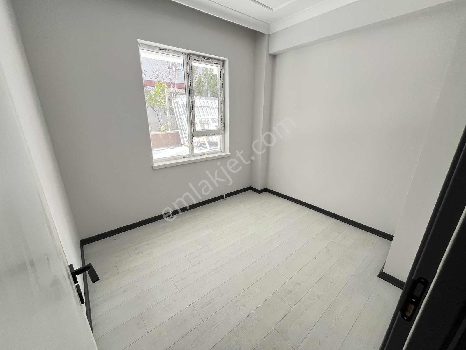 3+1 100m2 Vestiyerli Duşakabinli Geniş Ferah Fırsat Dairesi.. - Görsel 16