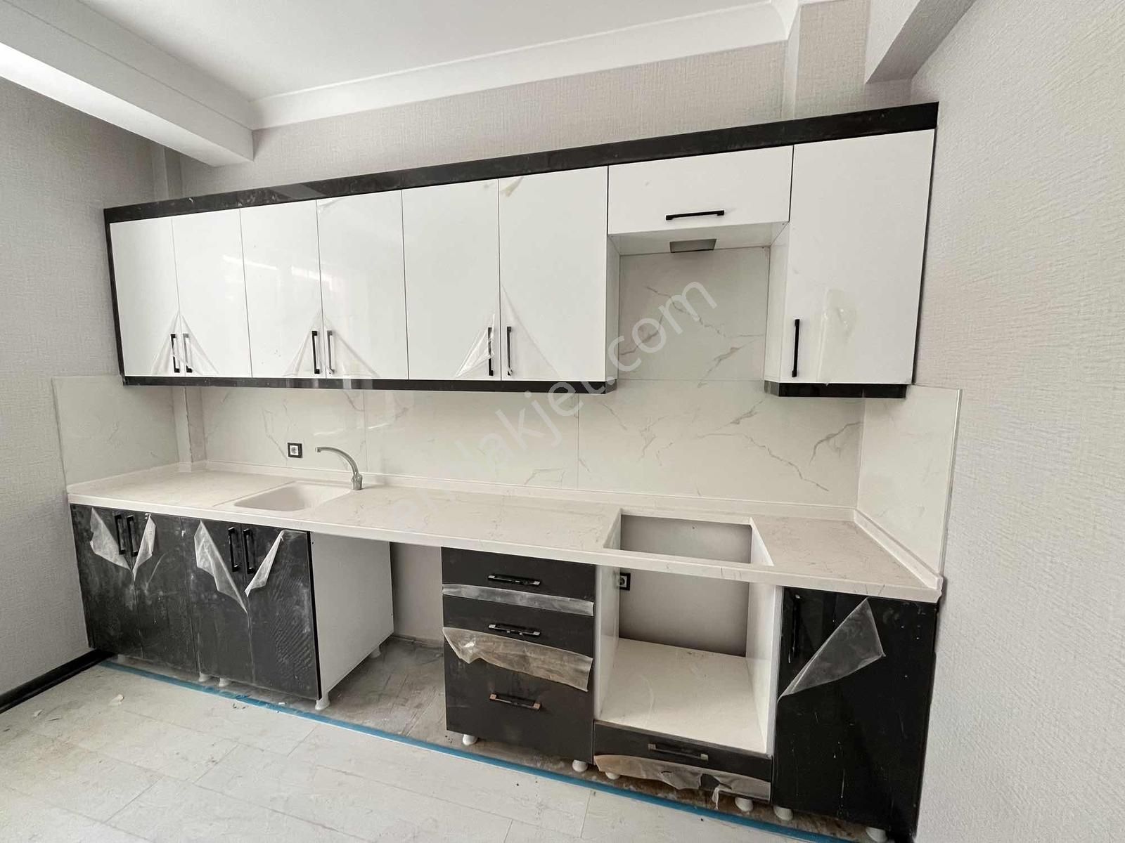 3+1 100m2 Vestiyerli Duşakabinli Geniş Ferah Fırsat Dairesi.. - Görsel 34