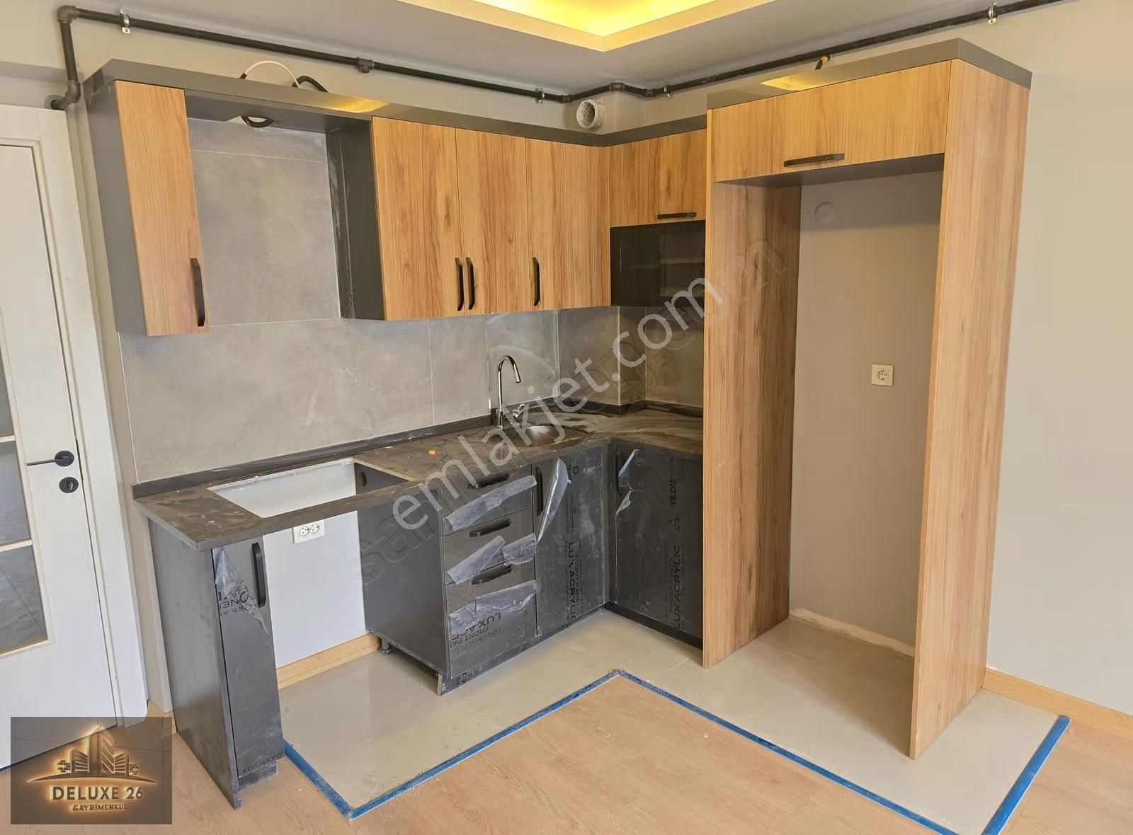 Deluxe 26 ' Dan Yeni Binada Bağlarbaşı Metroya 10 Dk 1+1 Fırsatt - Görsel 21