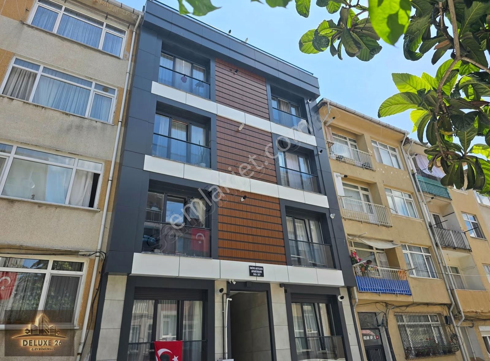 Deluxe 26 ' Dan Yeni Binada Bağlarbaşı Metroya 10 Dk 1+1 Fırsatt