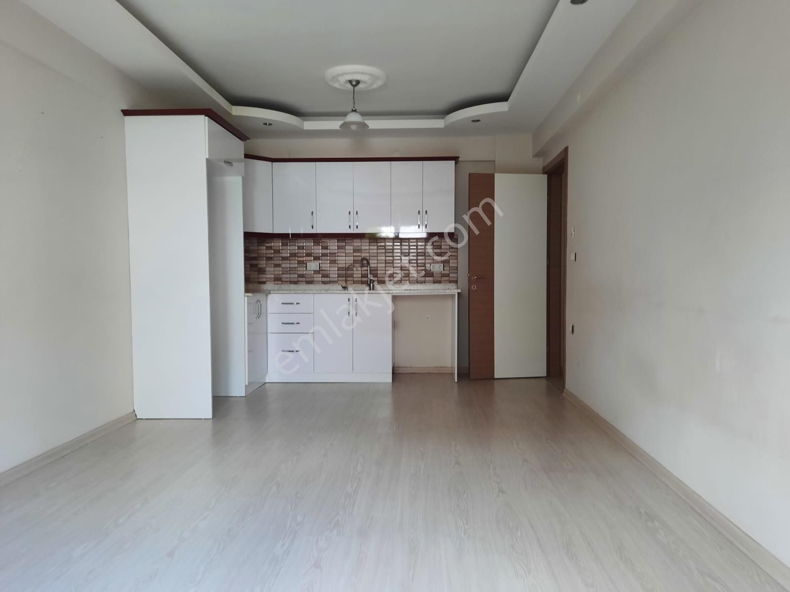 Yeni Mahallede Kiralık 2+1 Açık Mutfak Daire - Görsel 8