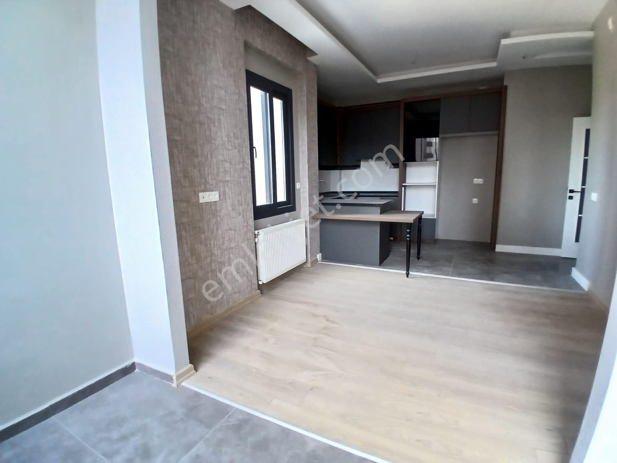 Tece Deniz Mah.de Denize 200 Mt. Mesafe'de Sosyal Aktiviteli 2+1 - Görsel 13