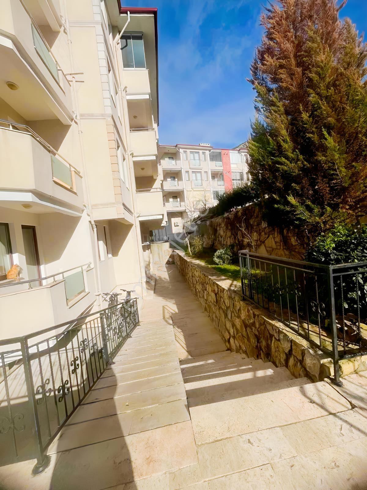 Muğla Menteşe Evlerinde Satılık 3+1 Geniş Daire - Görsel 31