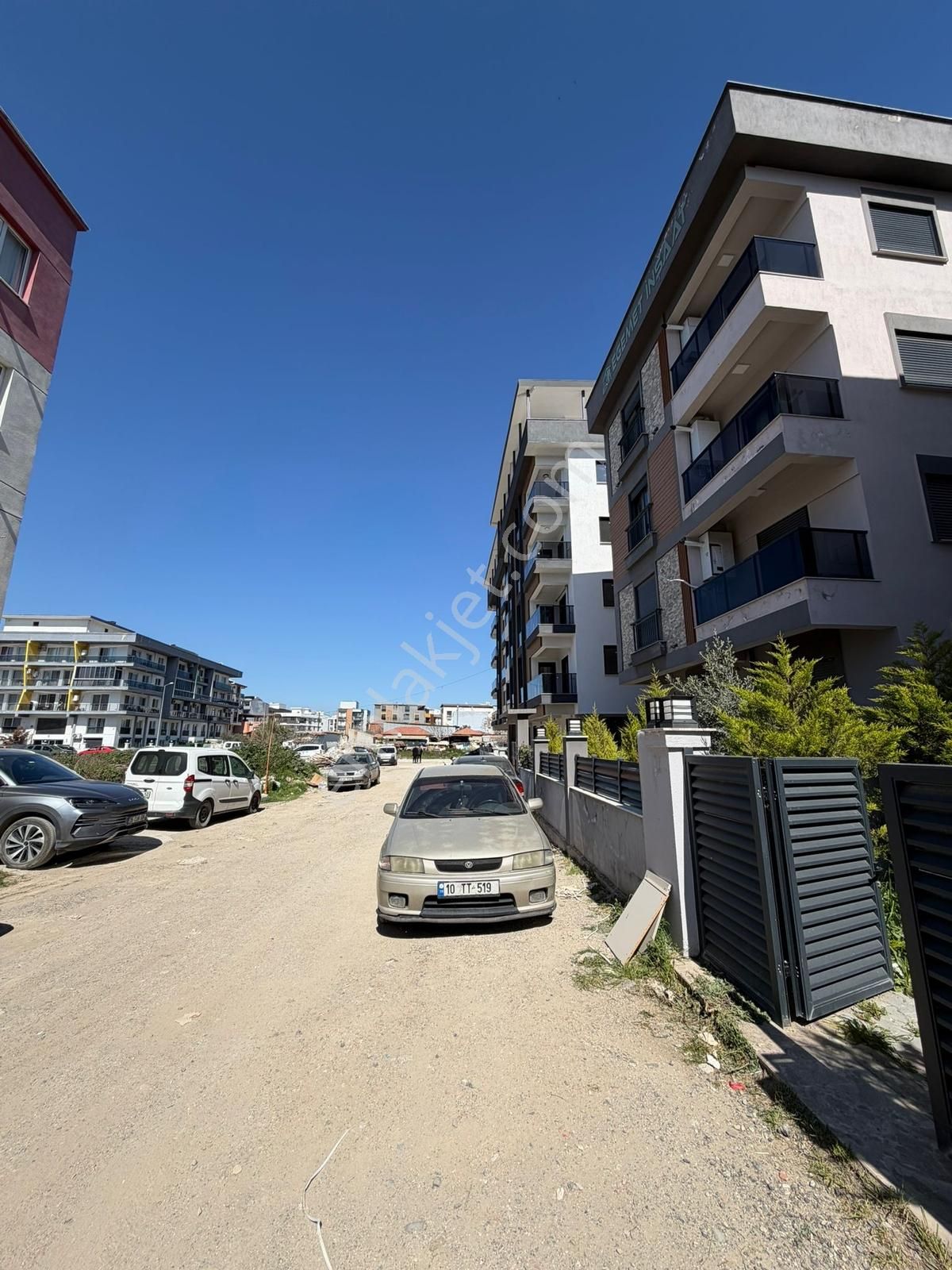 Seyrek 2+1 Açık Mutfaklı Sıfır 2 Cepheli Daire - Görsel 20
