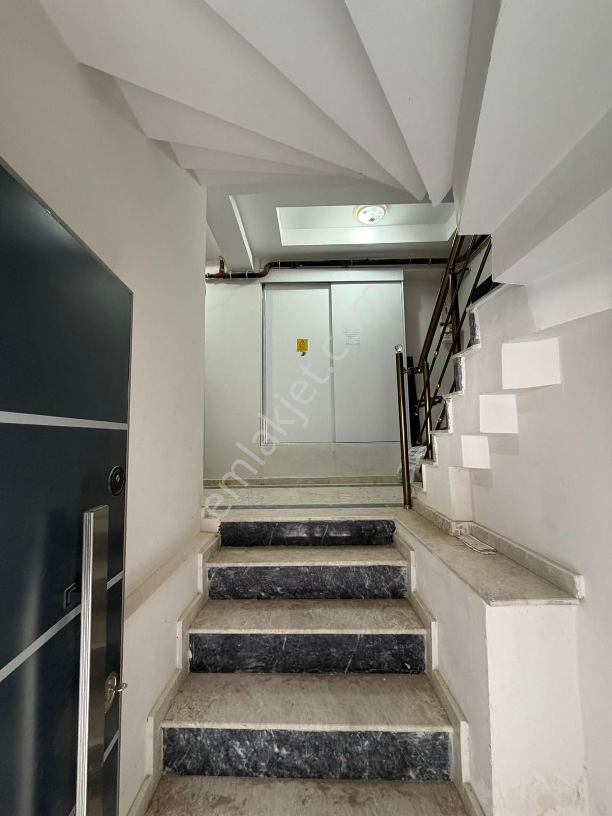 Seyrek 2+1 Açık Mutfaklı Sıfır 2 Cepheli Daire - Görsel 21