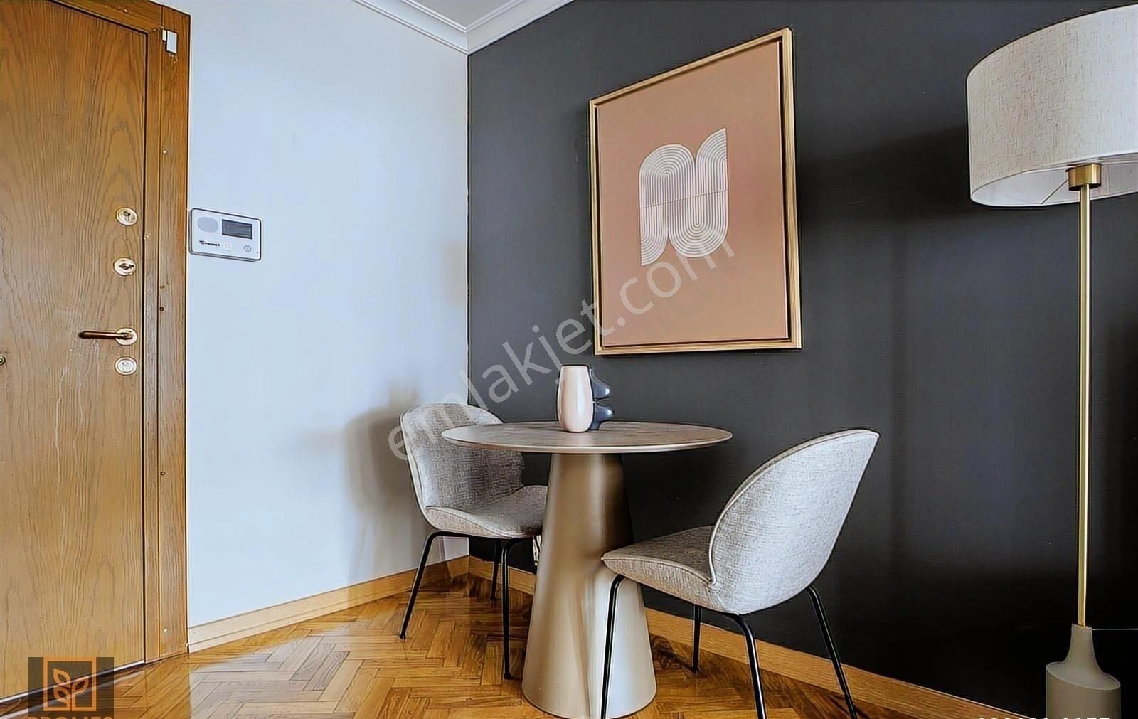 Çukurcuma Masumiyet Müzesi Sokağında Yeni Binada Full Eşyalı 1+1 - Görsel 6