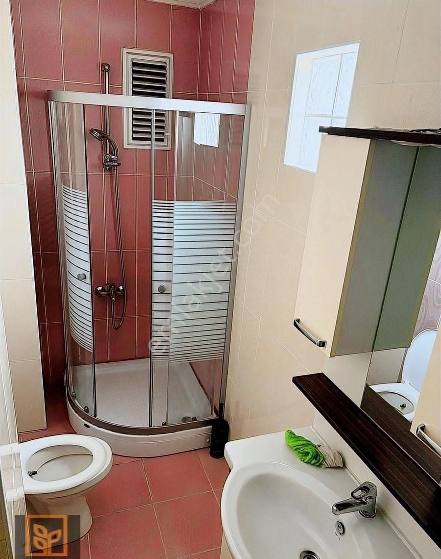 Kartal Esentepe'de Satılık 2+1 Kiracısız Metro Marmaray Adliye - Görsel 4