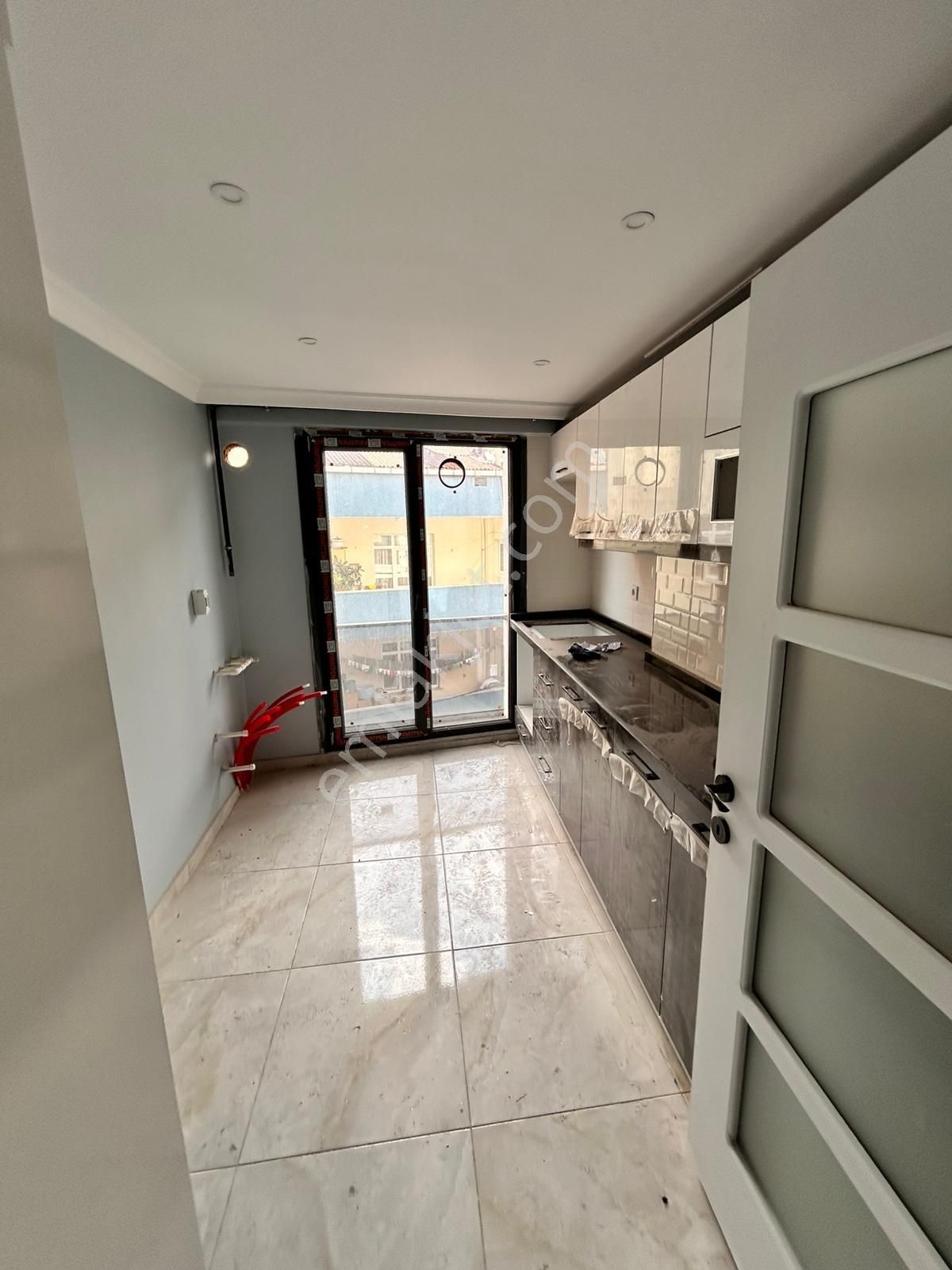 Torunlar Emlaktan Satılık 2+1 Boş Sıfır Lüx Daire Demirkapı Mh. - Görsel 18