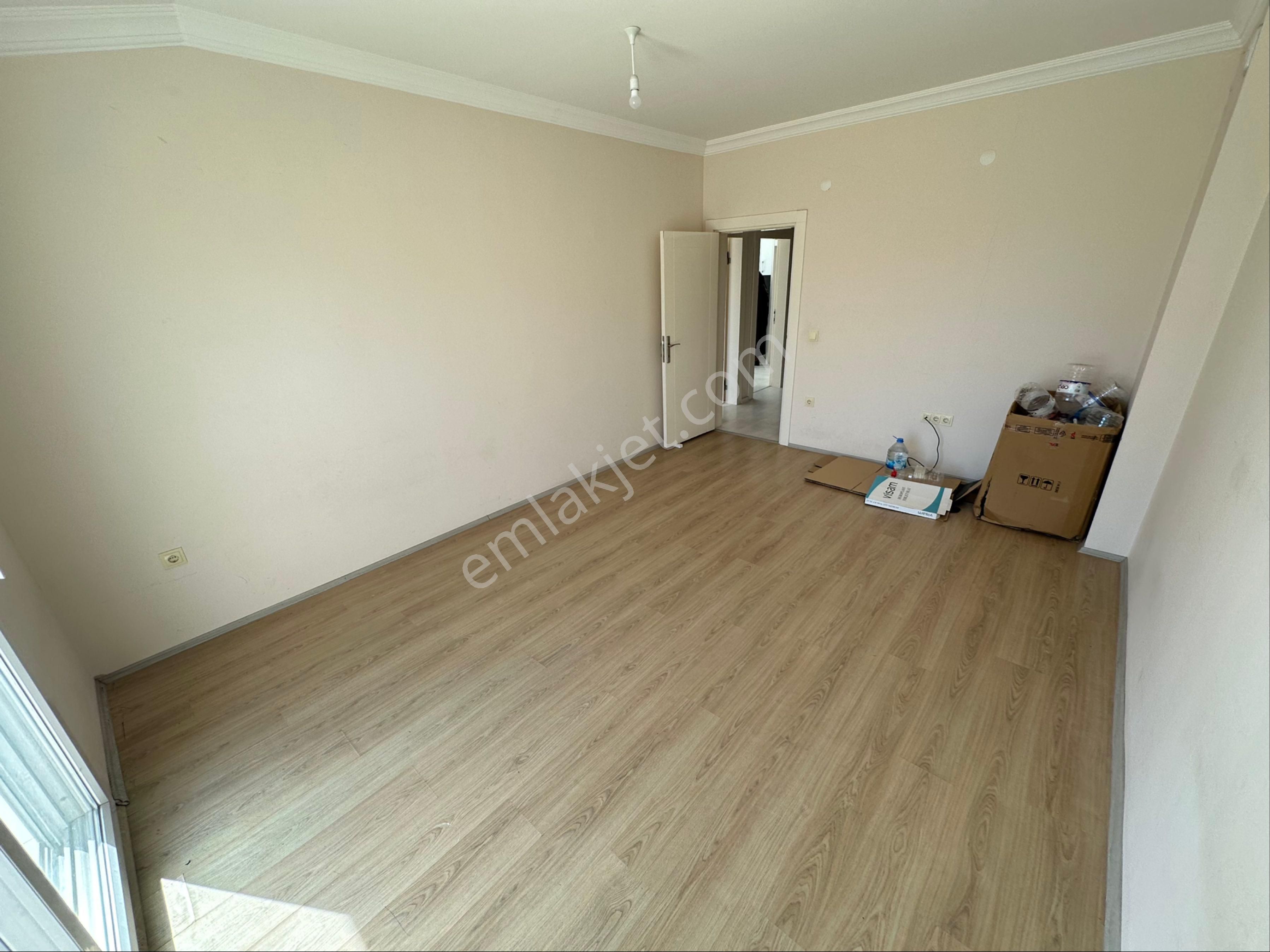 Kiralık 3+1 Daire Ayrı Mutfak - Görsel 2