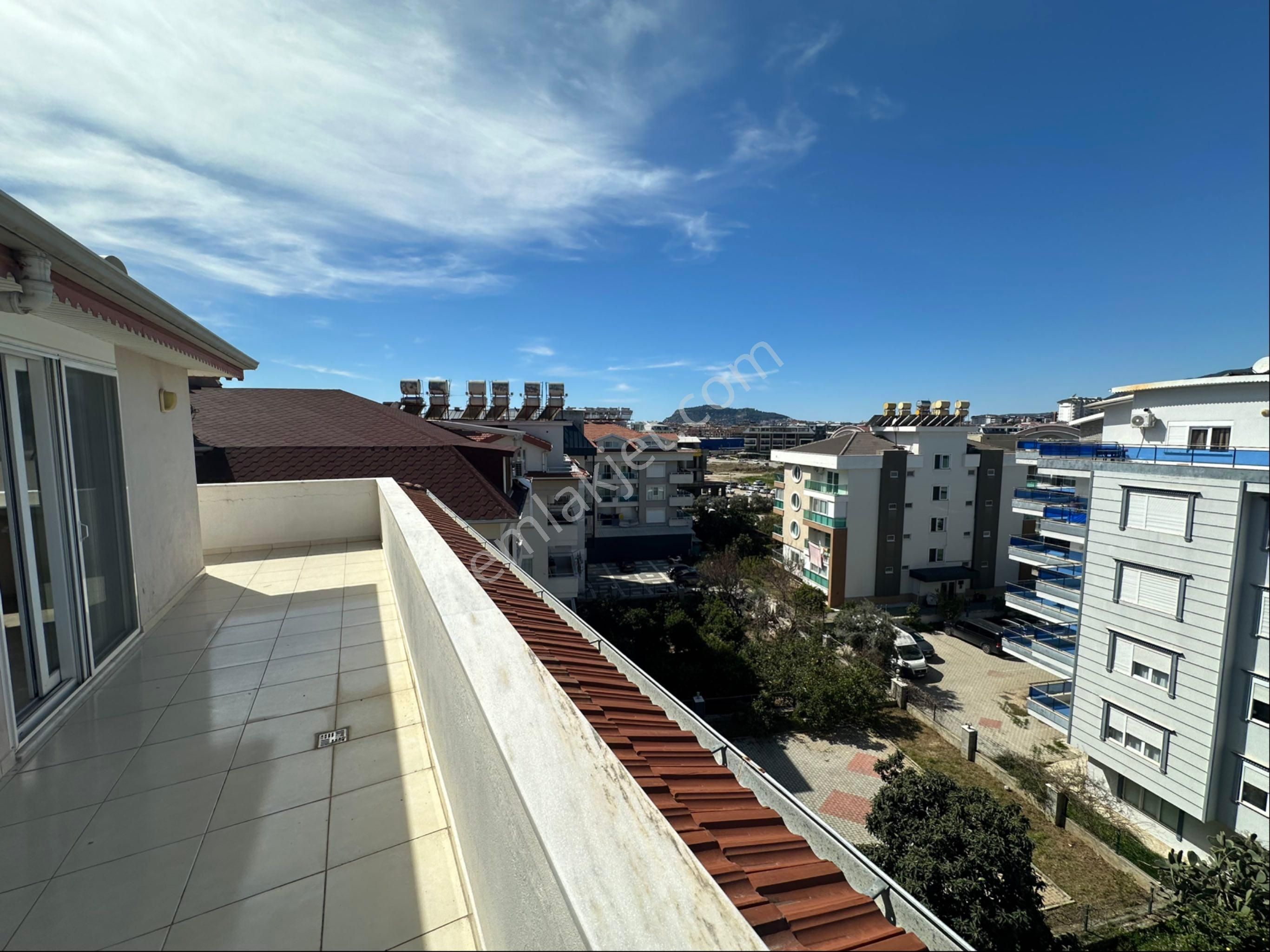 Kiralık 3+1 Daire Ayrı Mutfak - Görsel 18