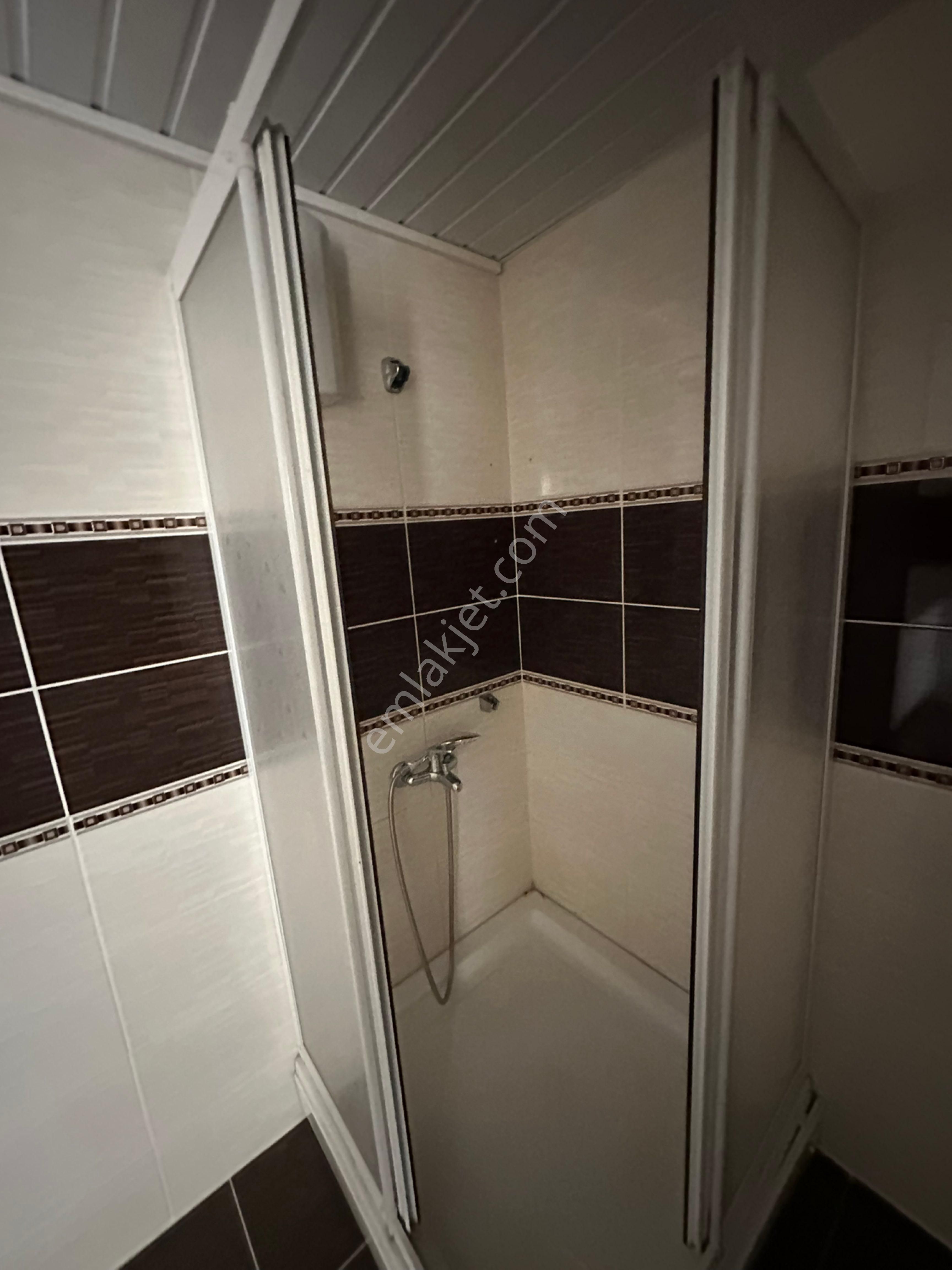 Kiralık 3+1 Daire Ayrı Mutfak - Görsel 17