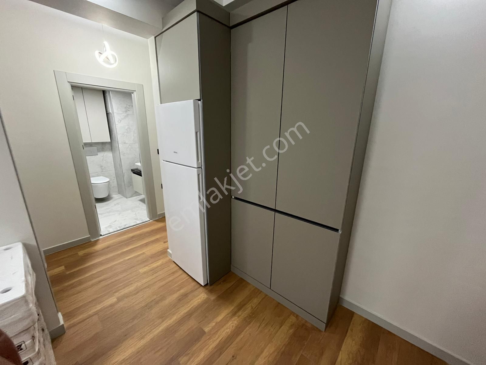 Merkezde 2+1 Sıfır Eşyalı -- Kiracılı Satılık -- Burcu Emlak - Görsel 9