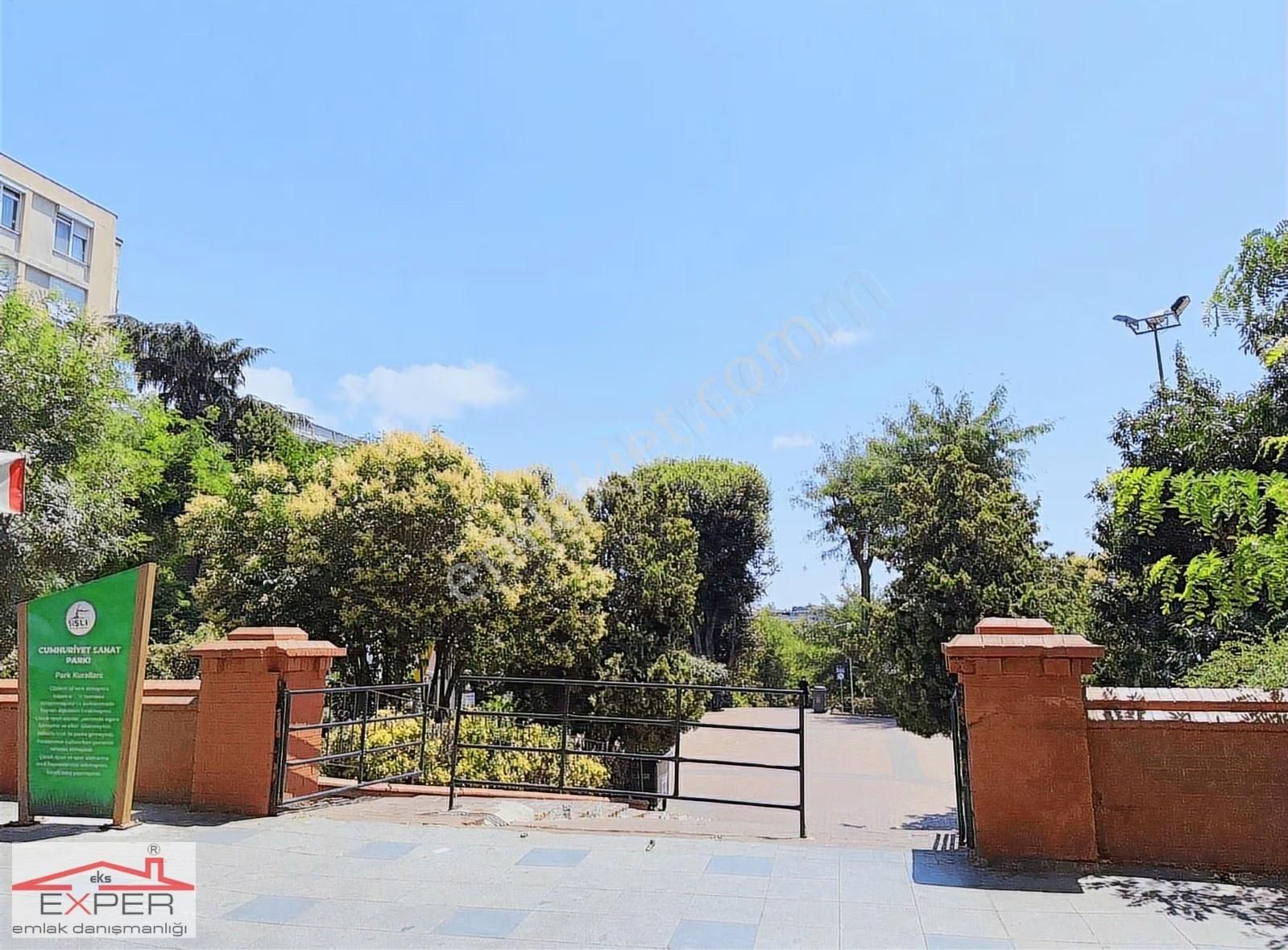 Valikonağı Caddesi Üzerinde,mükemmel Manzaralı 150m2,bakımlı 3+1 - Görsel 31