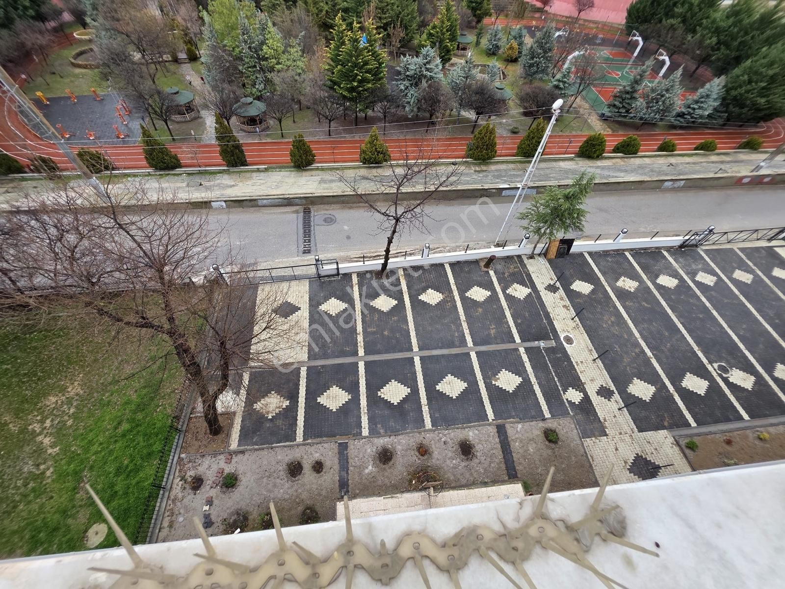 Etlik Lokman Hekim Hastanesi Yanında Katta Yapılı 3+1 Kiralık - Görsel 25