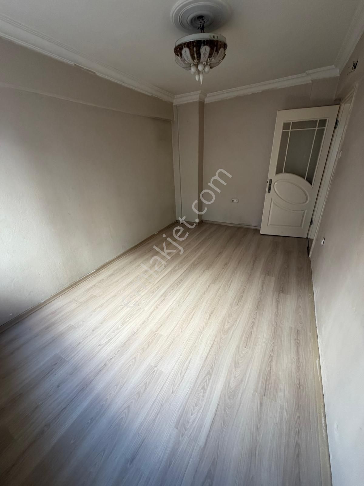 Demetten Arakat 3+1 Balkon Doğalgaz Kiralık Daire ... - Görsel 11