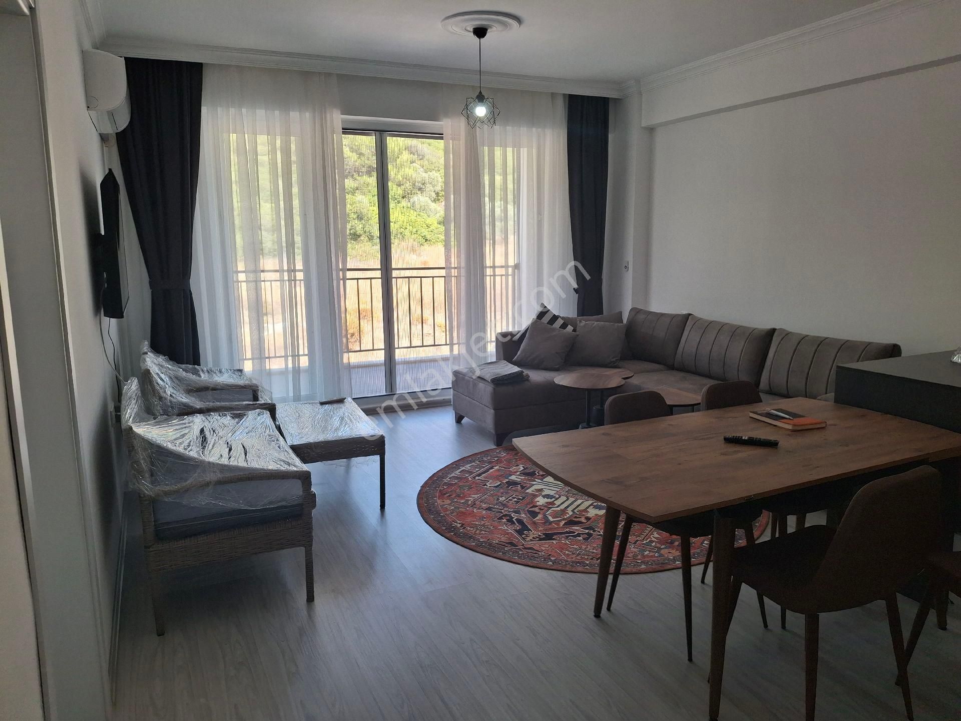 Kuşadası Kirazlı Yolunda Full Eşyalı Kiralık 1 +1 Daire - Görsel 14