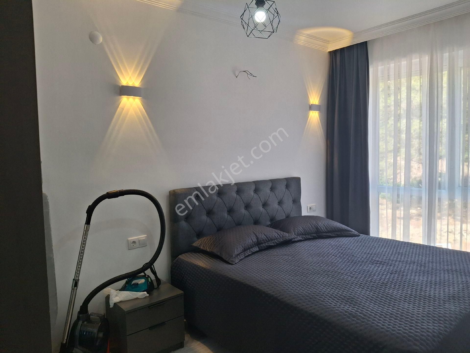 Kuşadası Kirazlı Yolunda Full Eşyalı Kiralık 1 +1 Daire - Görsel 6