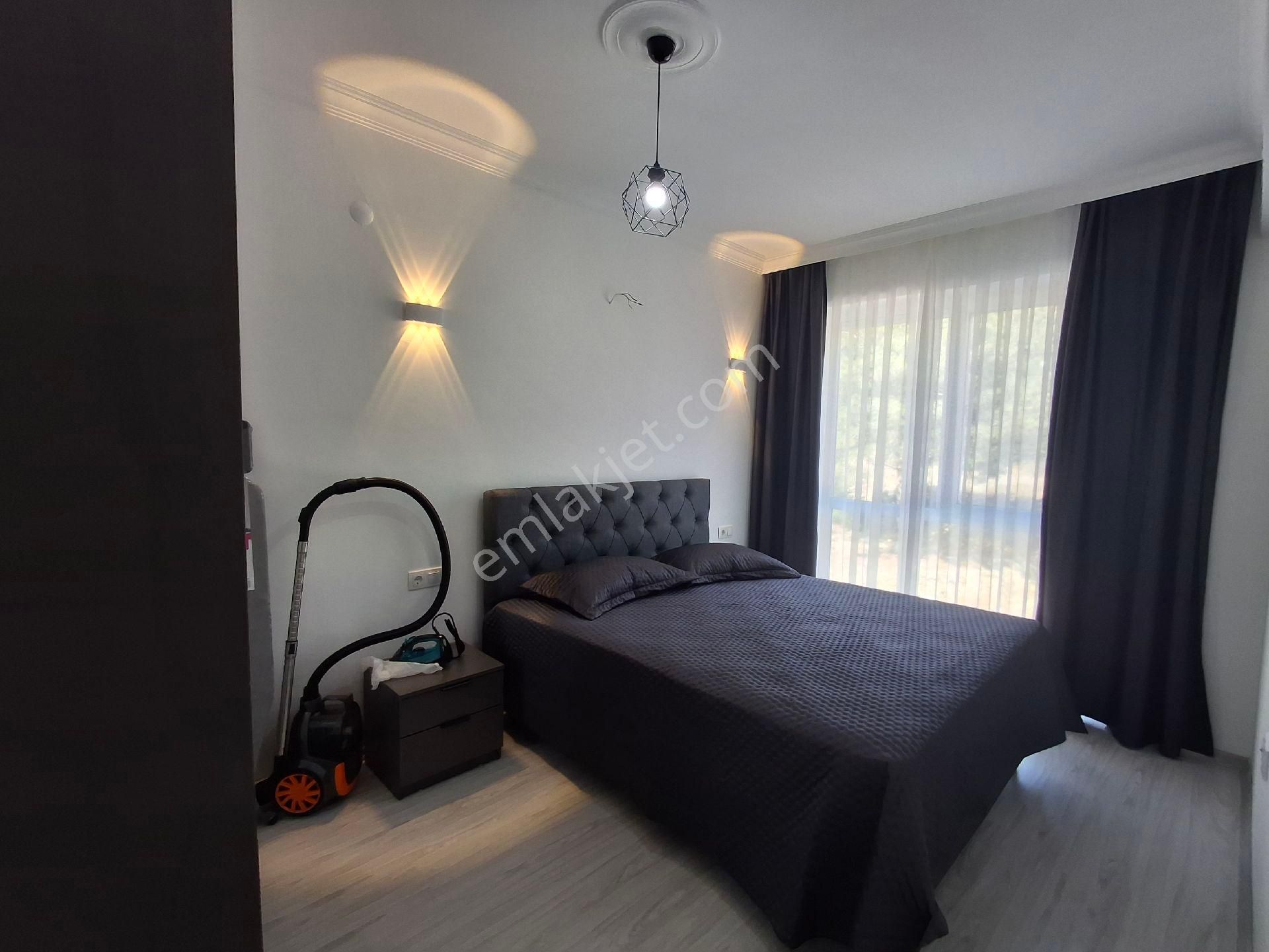 Kuşadası Kirazlı Yolunda Full Eşyalı Kiralık 1 +1 Daire - Görsel 5