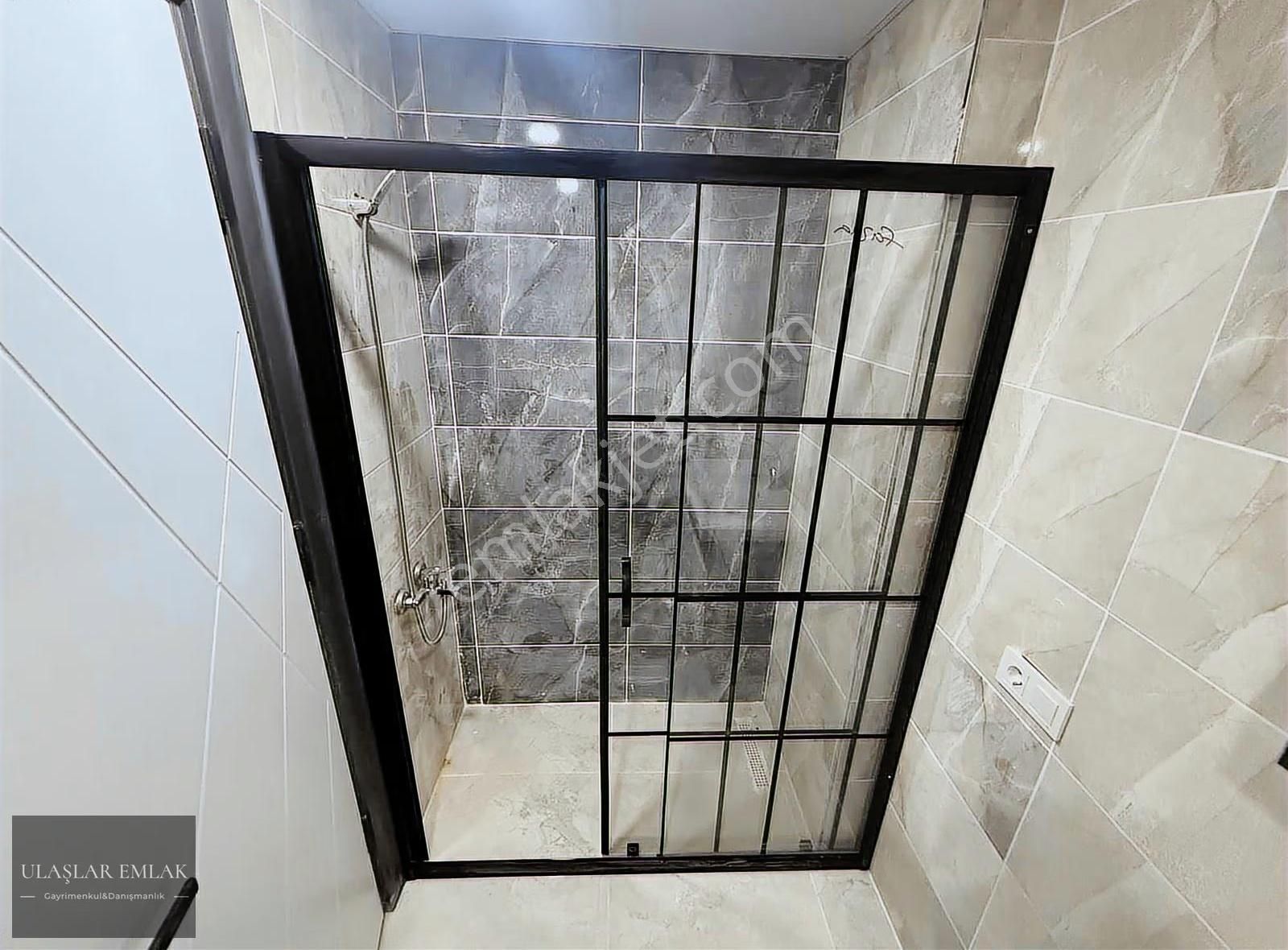 Finans Merkezi Ve Metronun Yanında 3+1 150m2 *sıfır* Lüks Dublex - Görsel 2