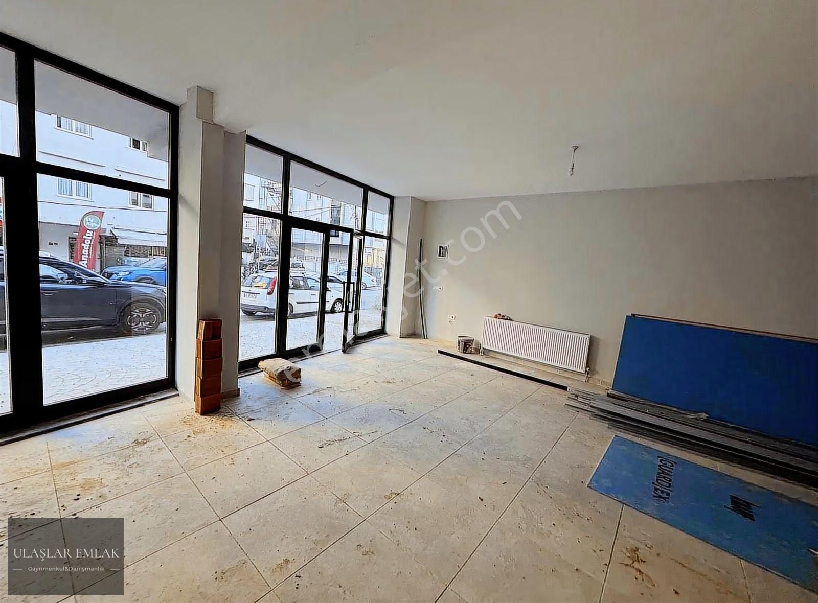 Metro Ve Finans Merkezi Yanıbaşında 570 M2 Kiralık Harika Dükkan - Görsel 25