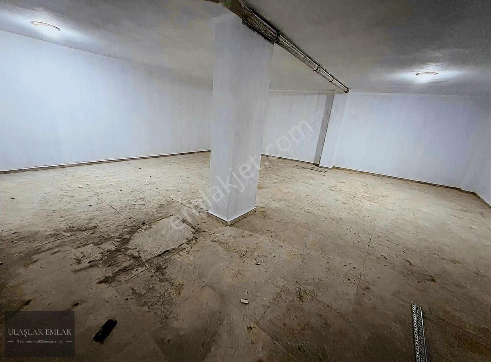 Metro Ve Finans Merkezi Yanıbaşında 570 M2 Kiralık Harika Dükkan - Görsel 9