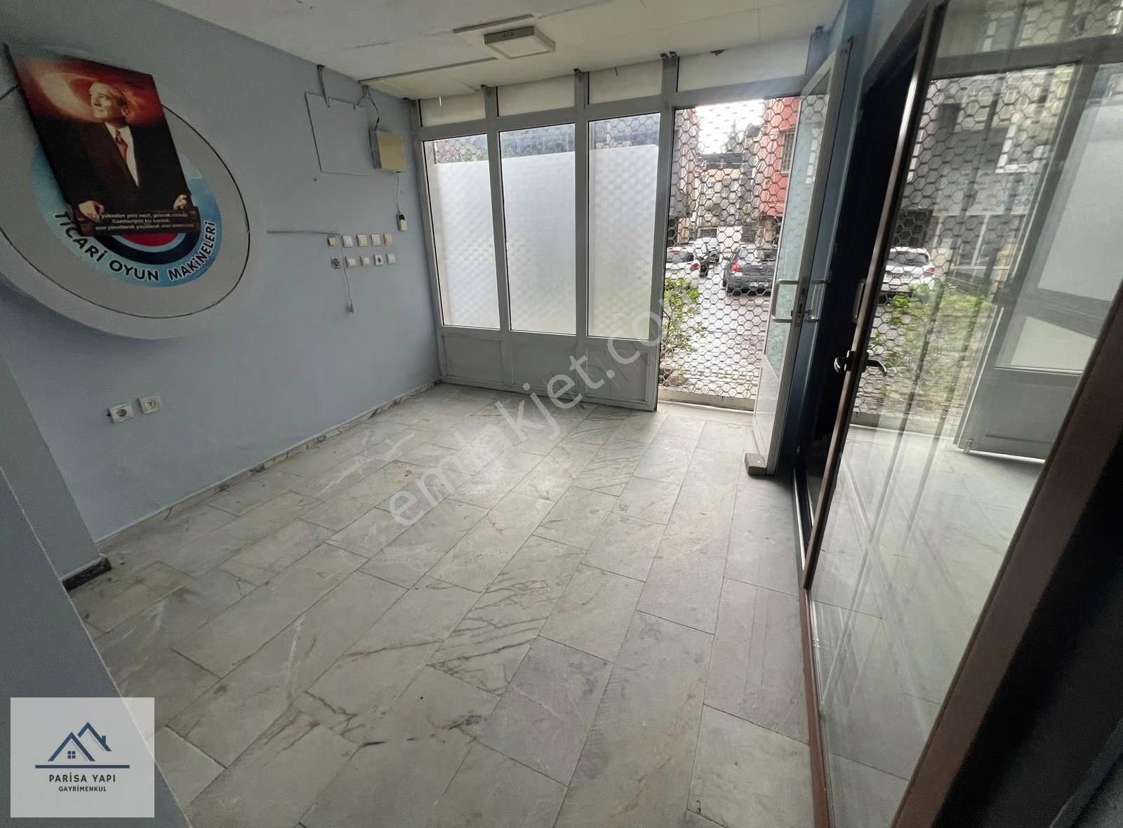 Bucaparisa'dan Çiftçi Petrol Yaknı 180m2 Kepenkli Kiralık Dükkan - Görsel 9