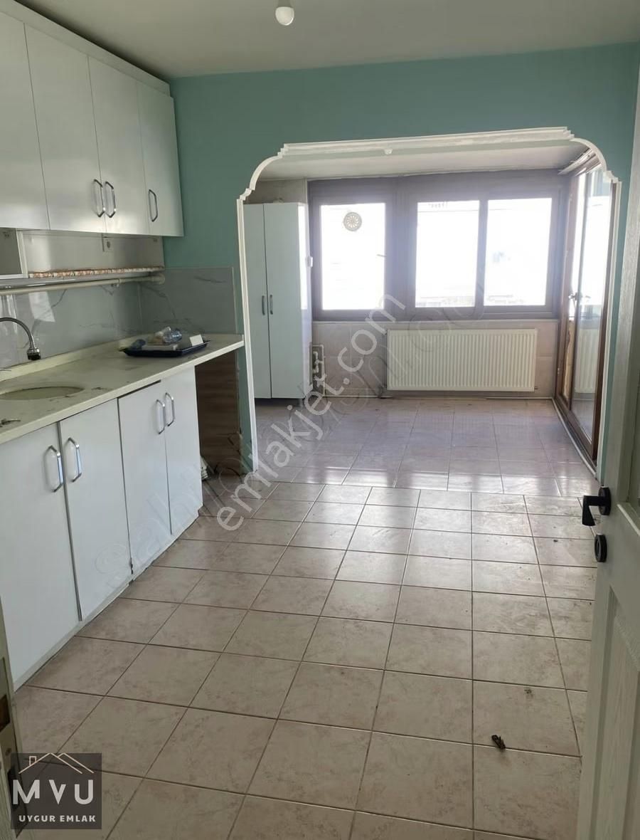 Aliağa Merkezde Kiralık 3+1 Firmalara Kiralık Arakat Daire - Görsel 18