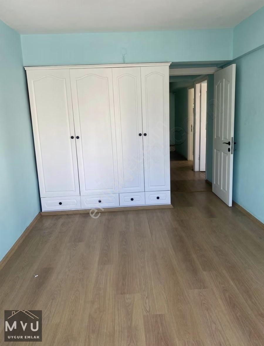 Aliağa Merkezde Kiralık 3+1 Firmalara Kiralık Arakat Daire - Görsel 17