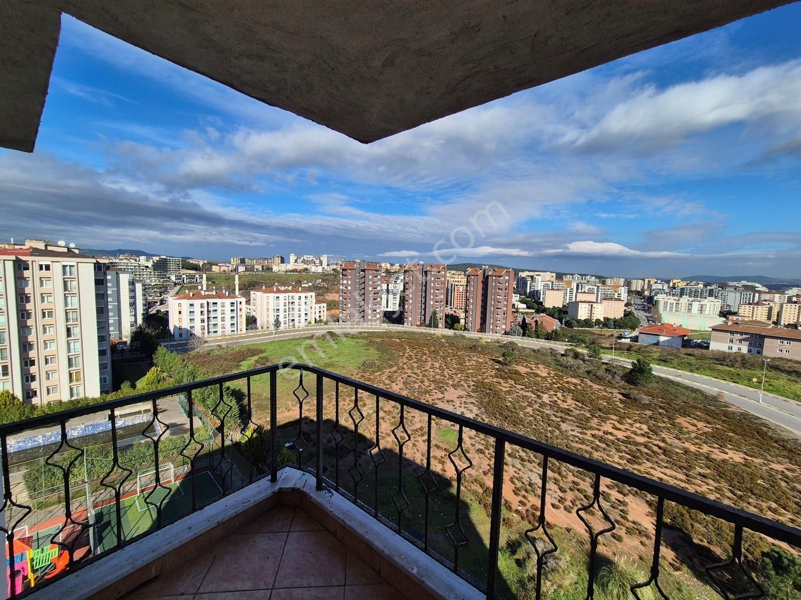 Lense Yakın Aile Sitesi Yüksek Kat Manzaralı Temiz Kiralık 3+1 - Görsel 28