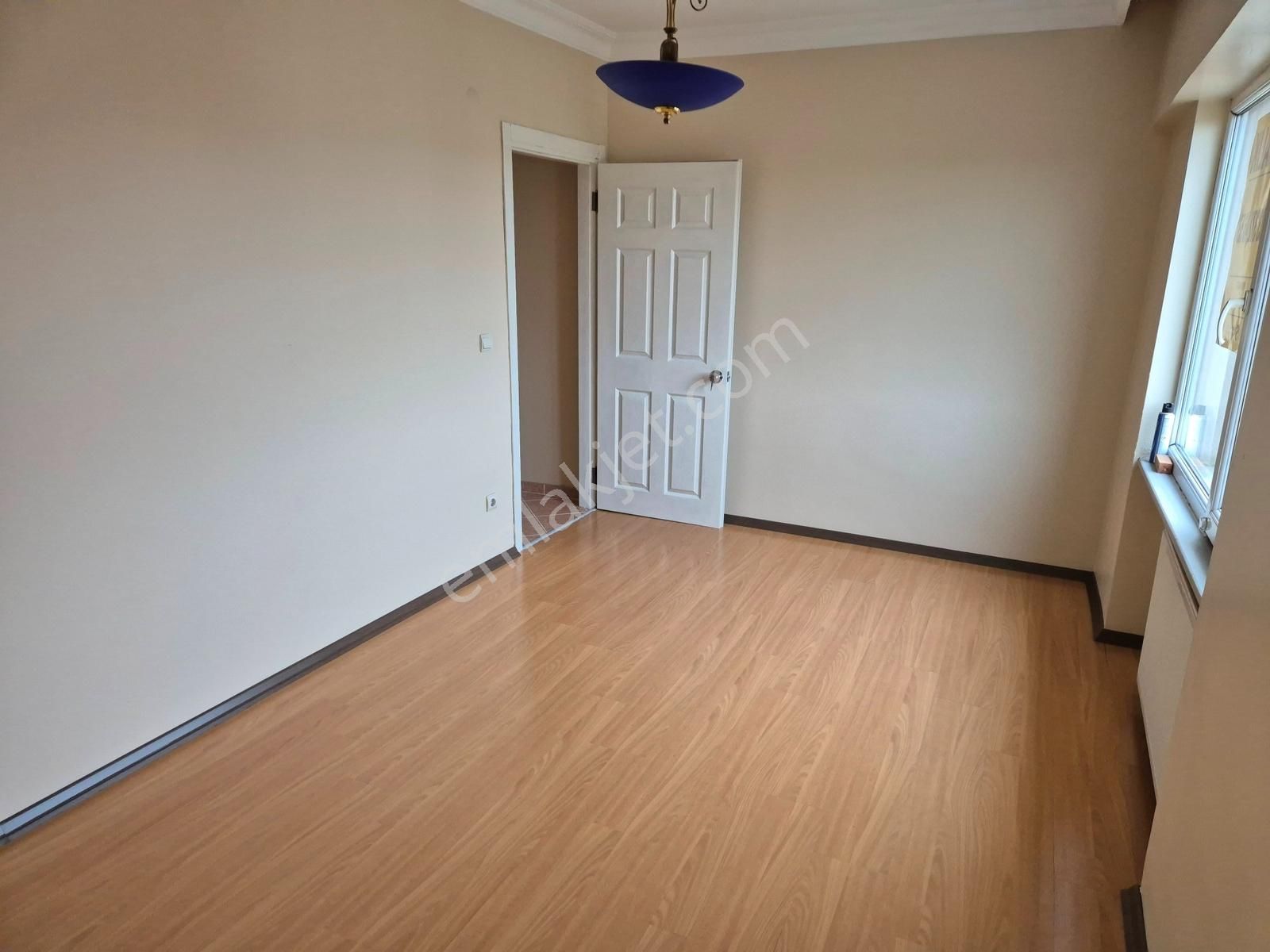 Lense Yakın Aile Sitesi Yüksek Kat Manzaralı Temiz Kiralık 3+1 - Görsel 7