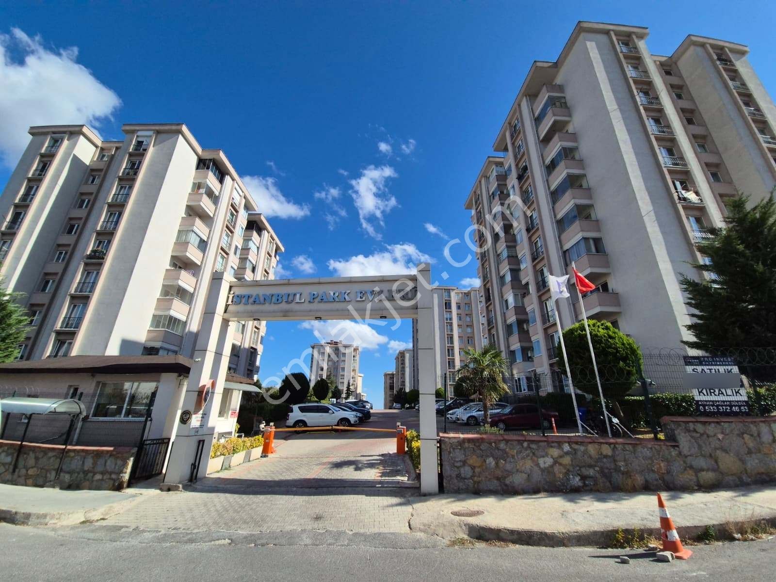 Lense Yakın Aile Sitesi Yüksek Kat Manzaralı Temiz Kiralık 3+1