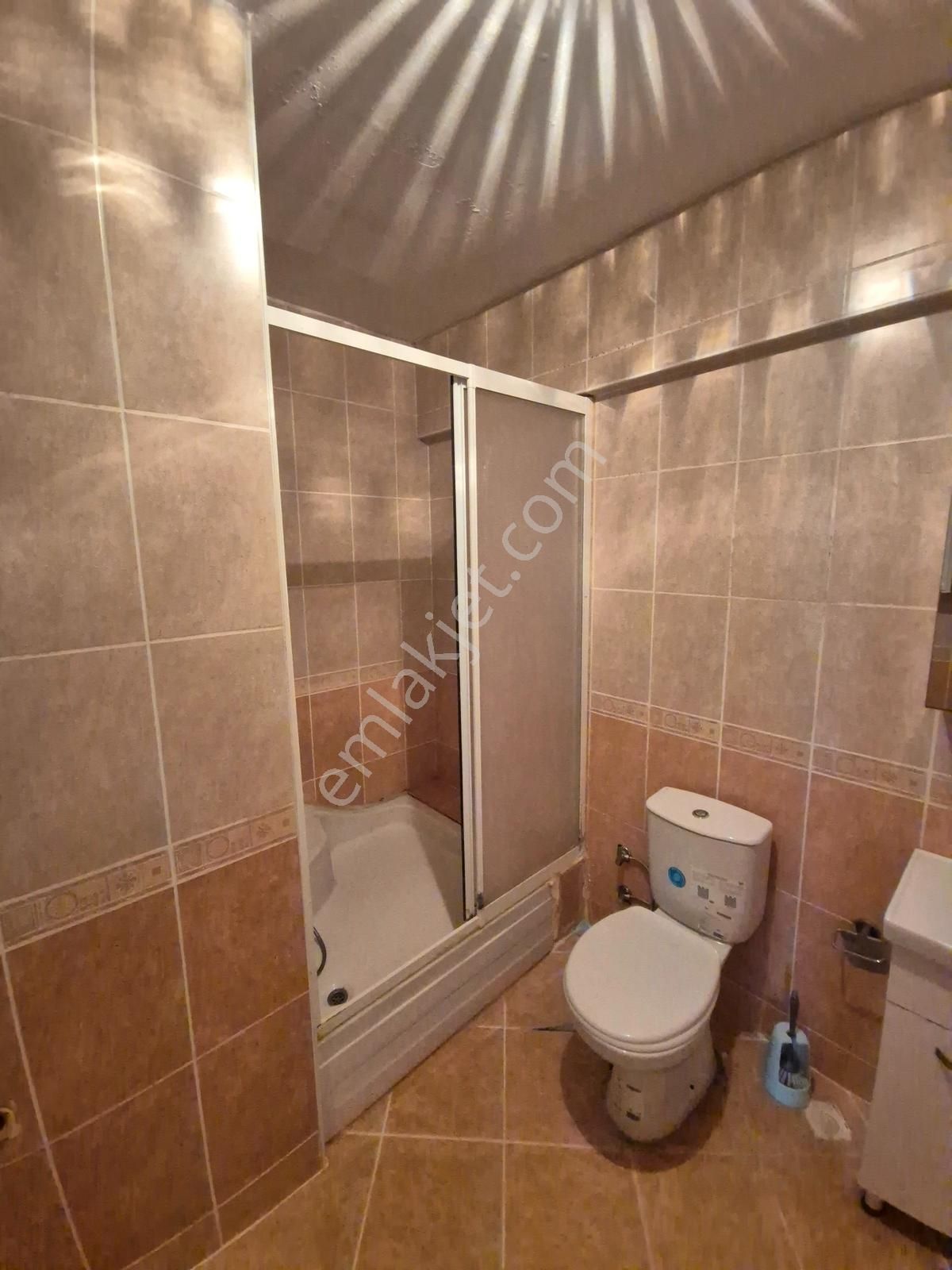 Lense Yakın Aile Sitesi Yüksek Kat Manzaralı Temiz Kiralık 3+1 - Görsel 24