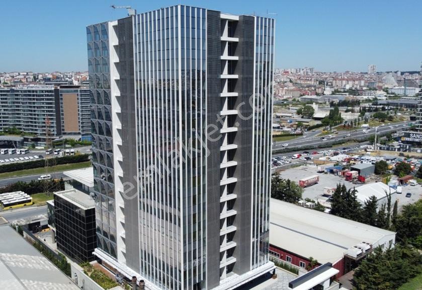 Borsa Kule'de Kiralık Yüksek Kat Manzaralı Atölye - Görsel 16