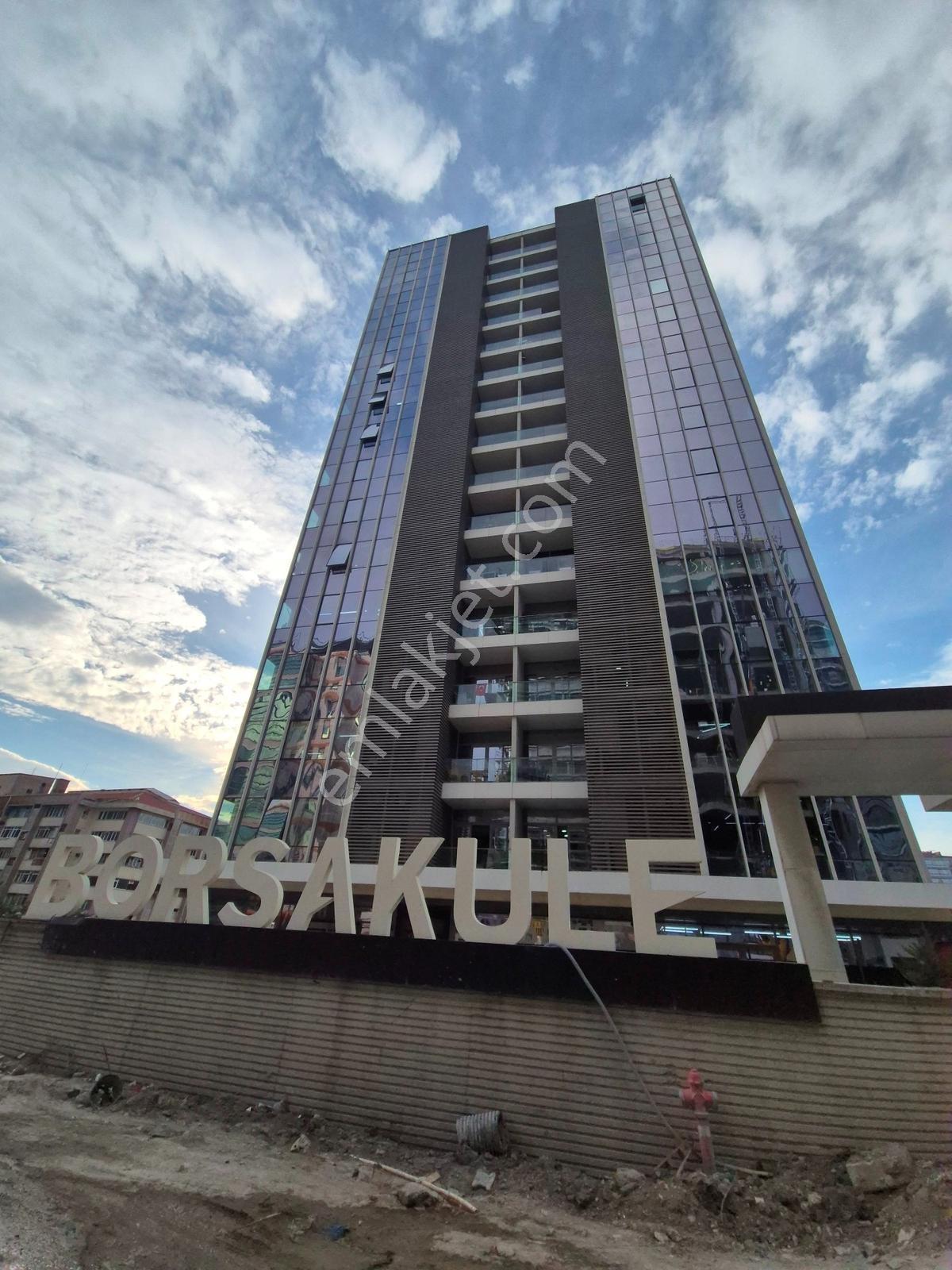 Borsa Kule'de Kiralık Yüksek Kat Manzaralı Atölye - Görsel 4