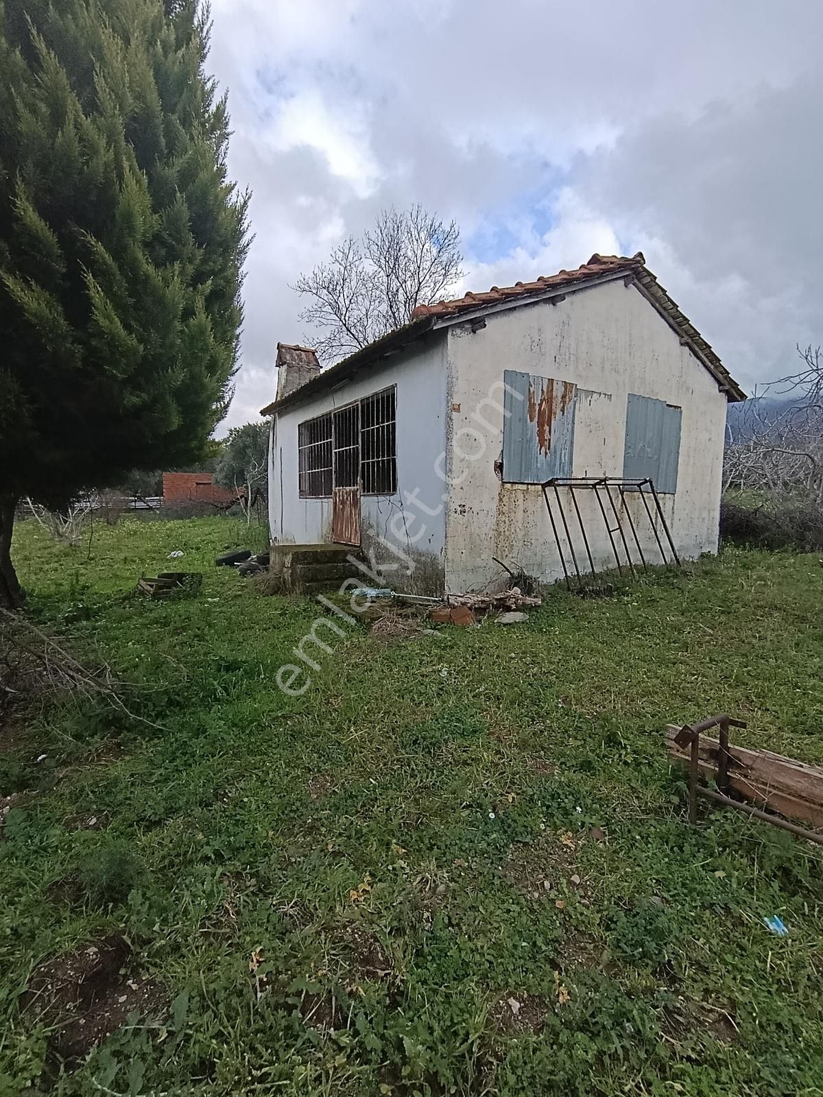 İzmir Tire Turan Mh. Müstakil Ev Ve Arazi - Görsel 5