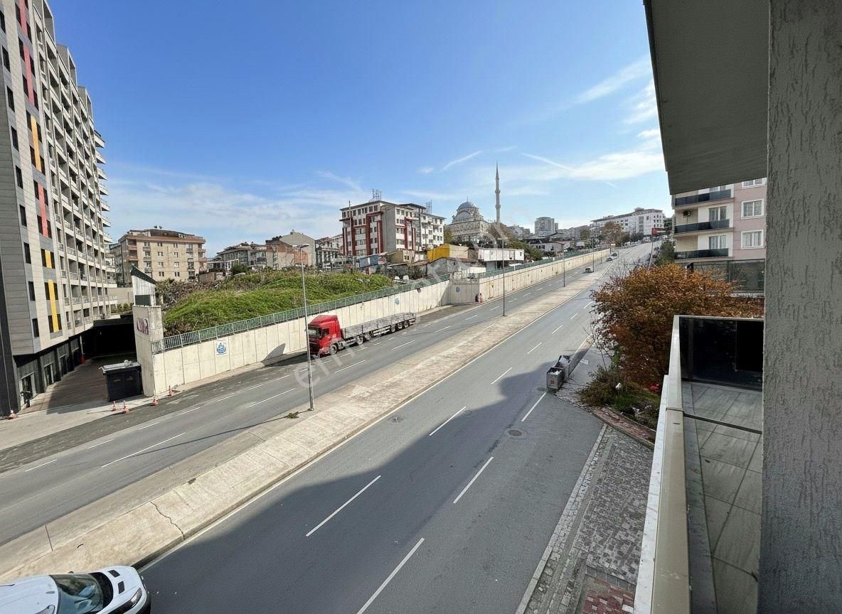 Beylikdüzü Yakuplu Mah. 2+1 Ebeveyn Banyolu, Kapalı Otoparklı - Görsel 15