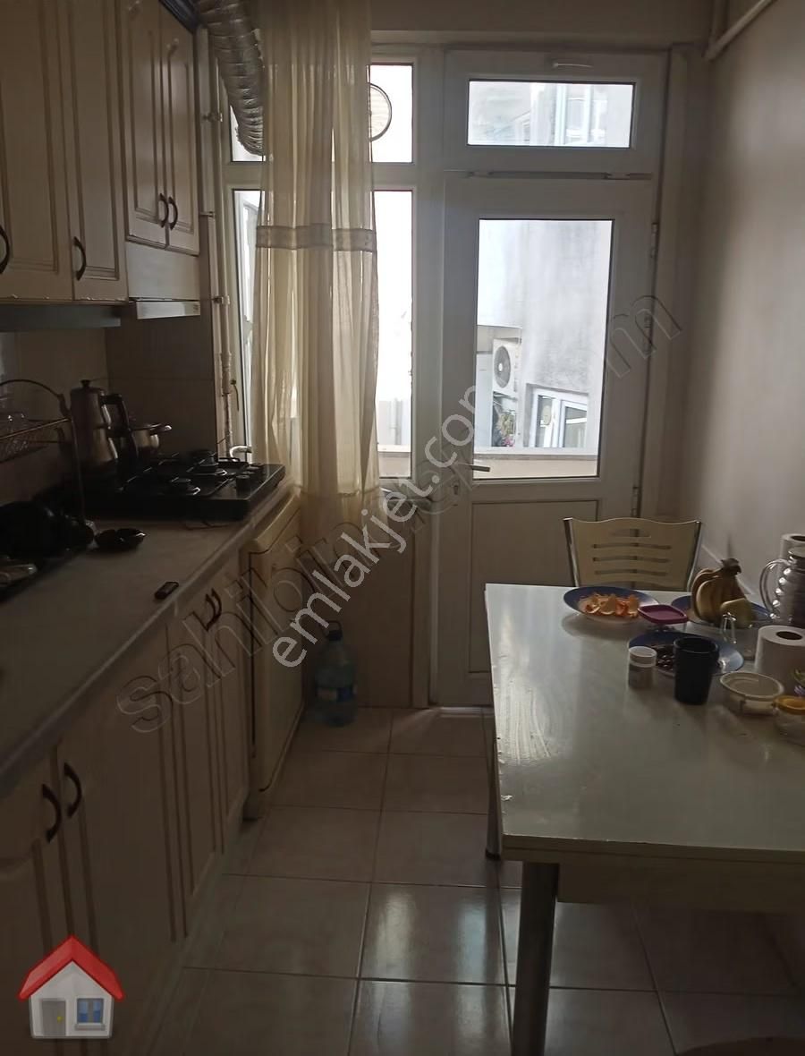 Sultan Selim Mah. 90m2 Full Eşyalı 2+1 Çift Balkon,çift Wc - Görsel 18