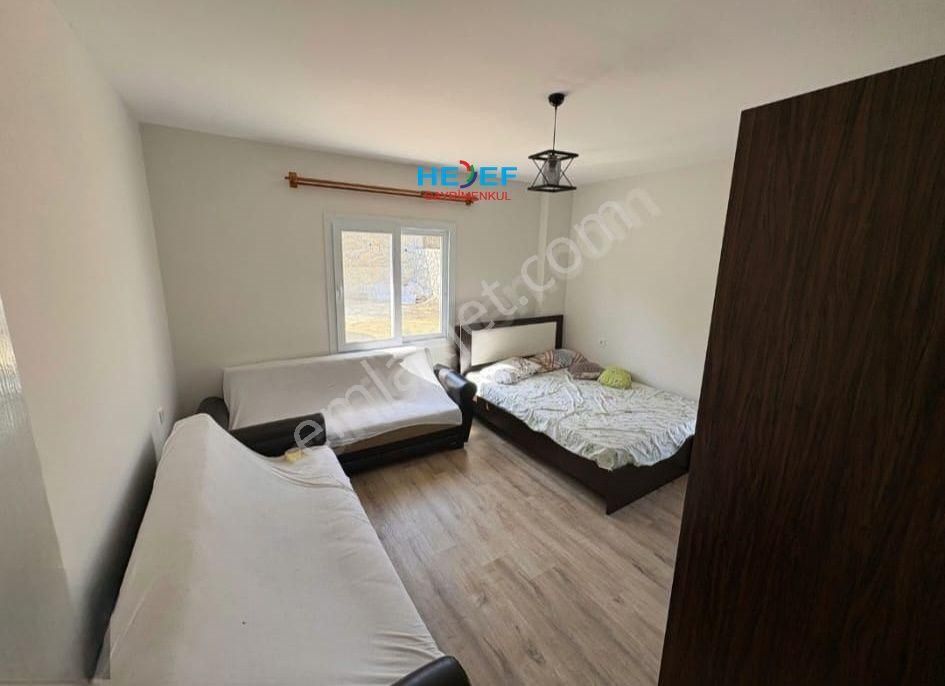 Kuzucubelen'de 1126m2 Arsa Üzerine Kurulu Acil Satılık 2+1 Daire - Görsel 9