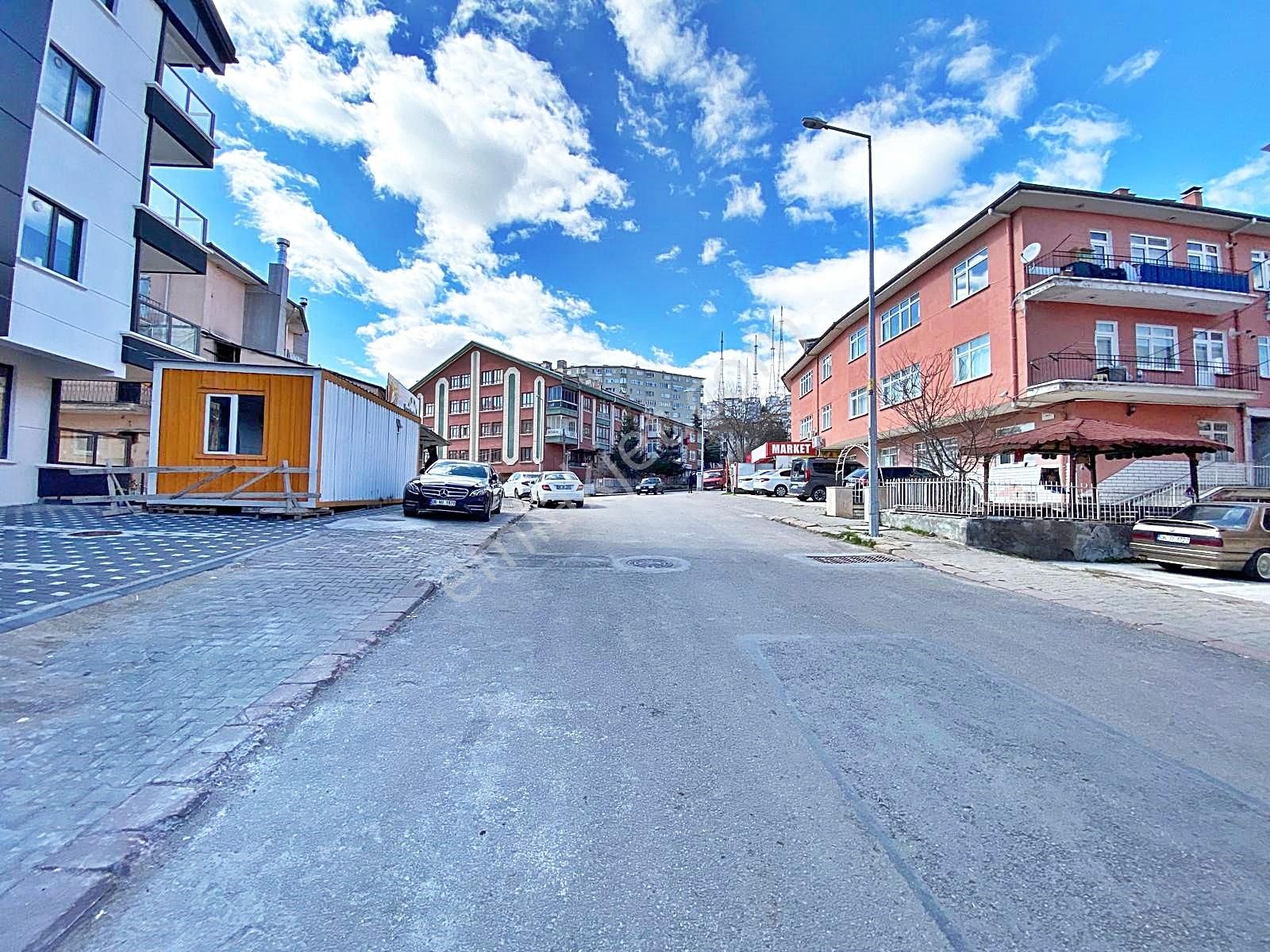 Yenimahallede Sıfır Lüks Konforlu Ulaşıma Şehir Has. Yakını 1+1 - Görsel 15