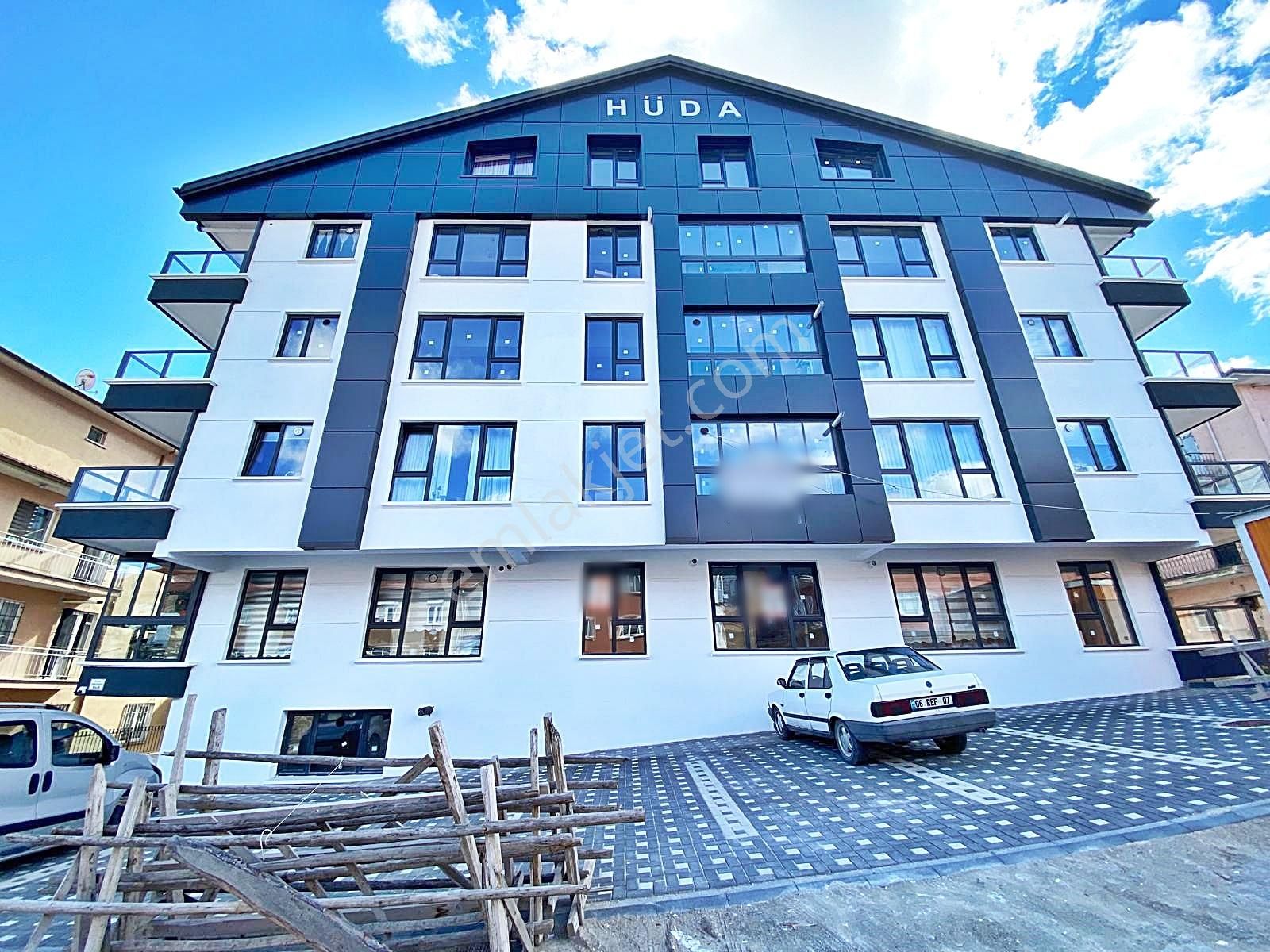 Yenimahallede Sıfır Lüks Konforlu Ulaşıma Şehir Has. Yakını 1+1 - Görsel 14