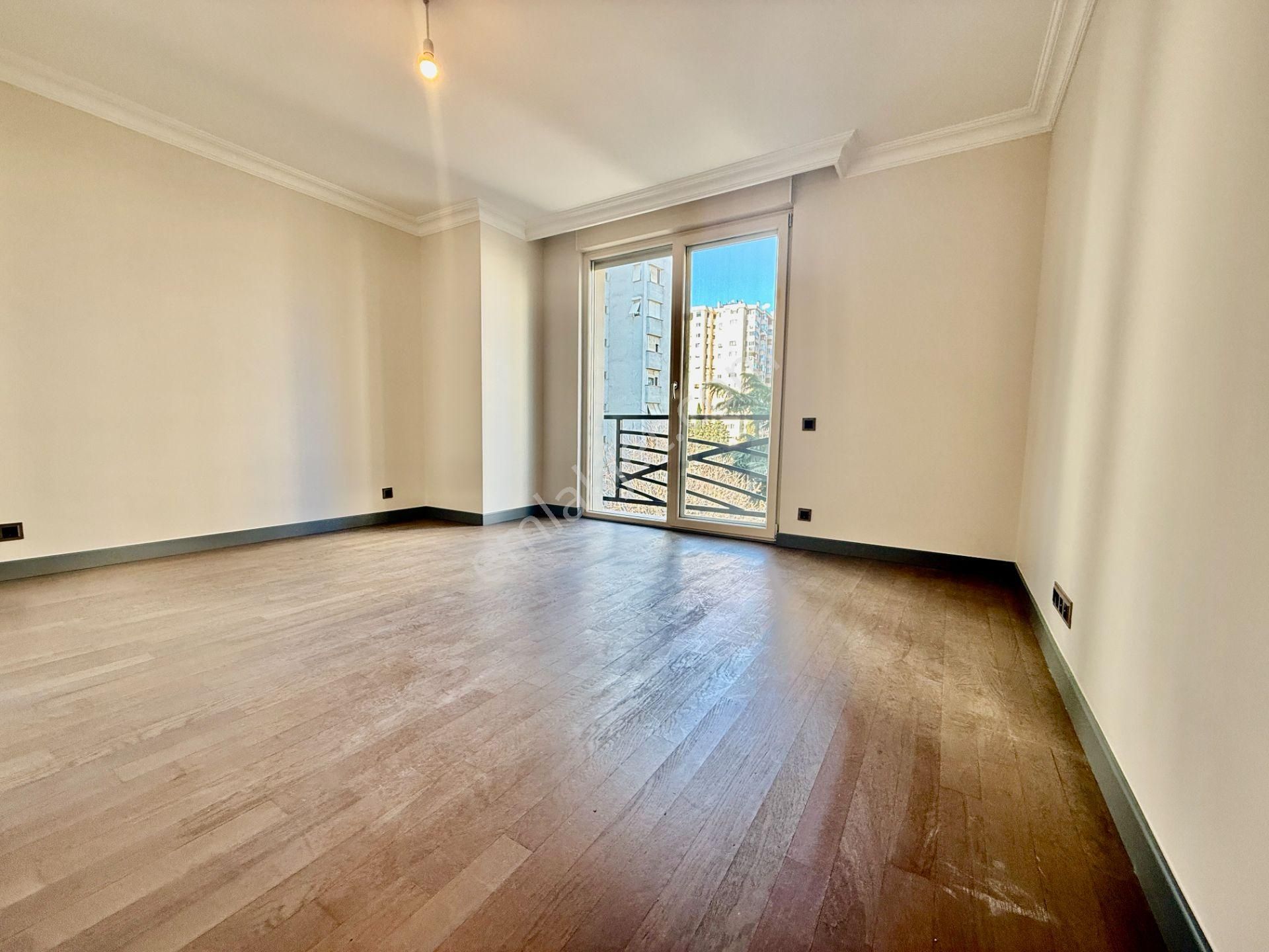 Suadiye Şaşkınbakkalda 4+1 Geniş M2de Ebeveynli Ç.odalı Yeni !! - Görsel 18