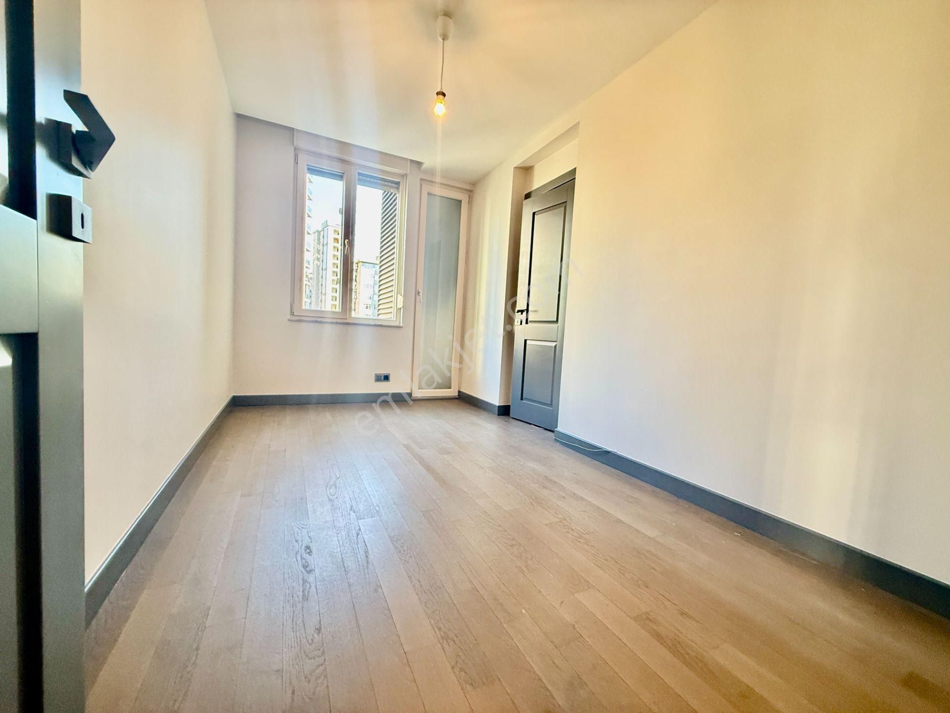 Suadiye Şaşkınbakkalda 4+1 Geniş M2de Ebeveynli Ç.odalı Yeni !! - Görsel 23