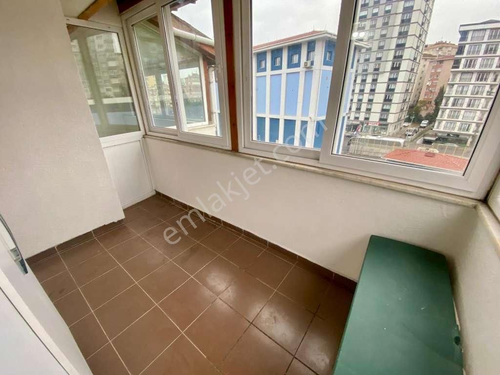 Kaçmaz'dan Altıntepe'de Yenilenmiş Masrafsız 3+2 Kiralık Dubleks - Görsel 28